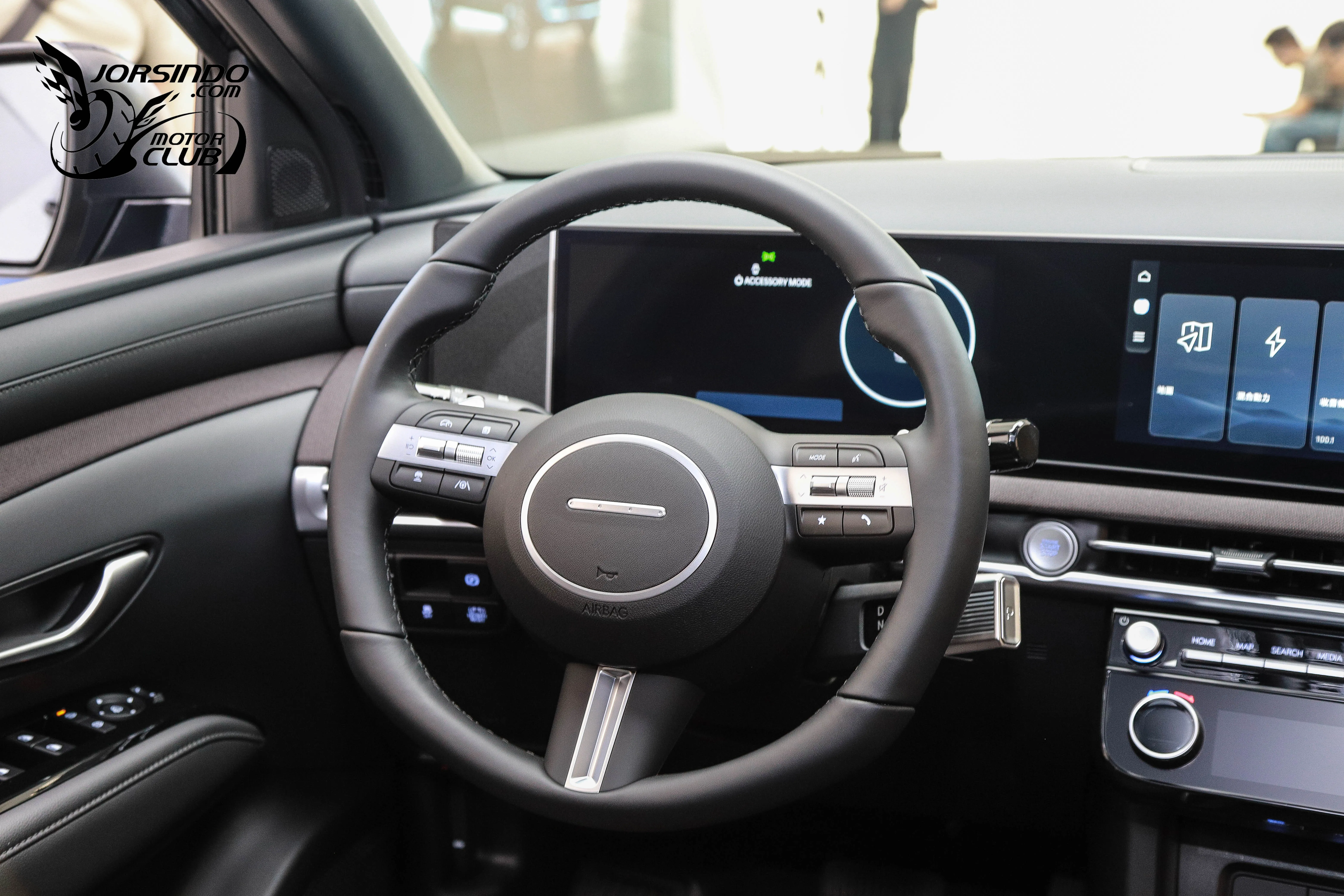 油電客車門檻再降，111.9萬起！Hyundai Tucson L 26.5年式Premium發表120|小老婆汽機車資訊網
