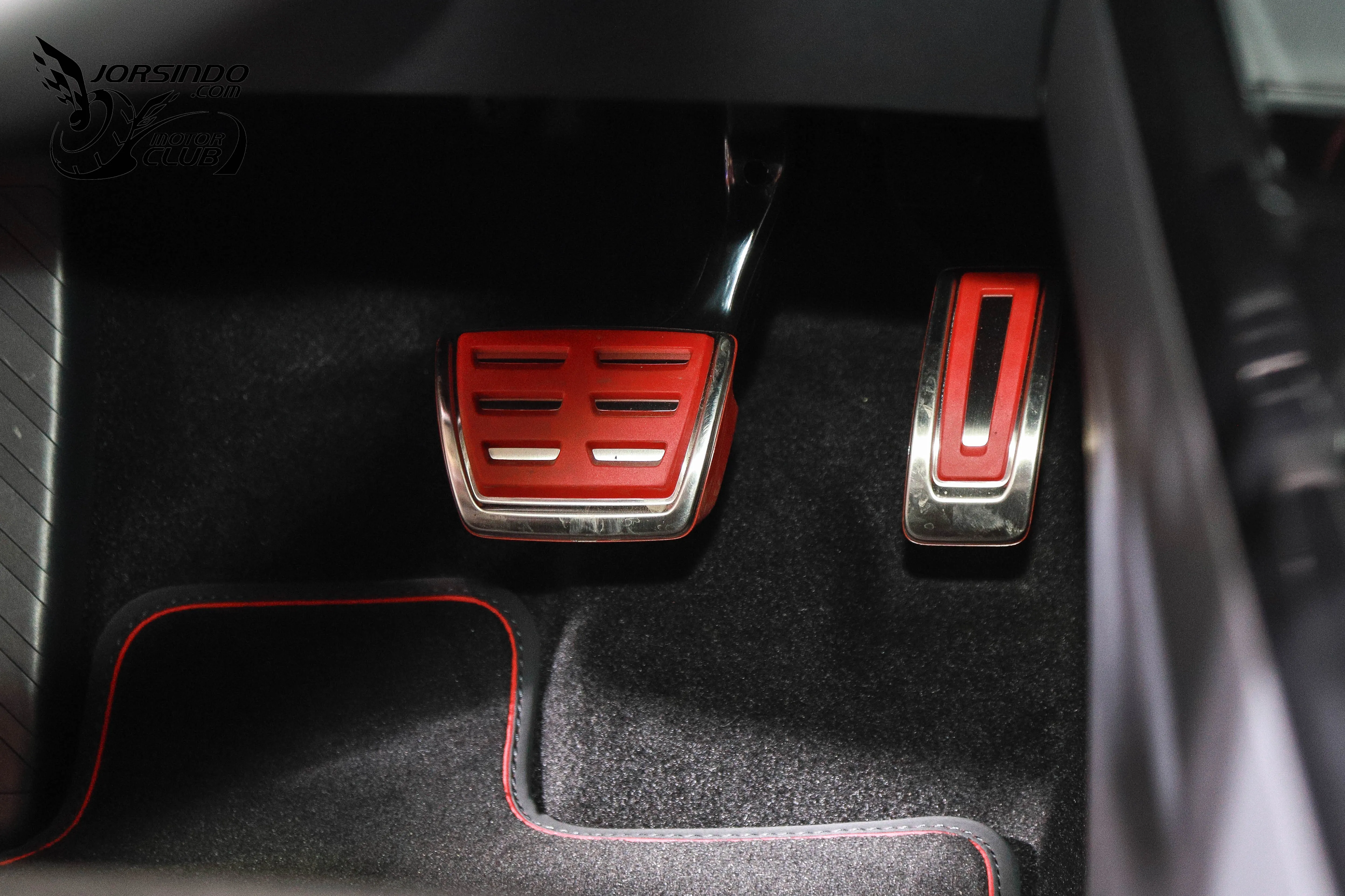 325PS出力，史上最強！VW Golf GTI Edition 50台幣194.8萬國內發表5443|小老婆汽機車資訊網
