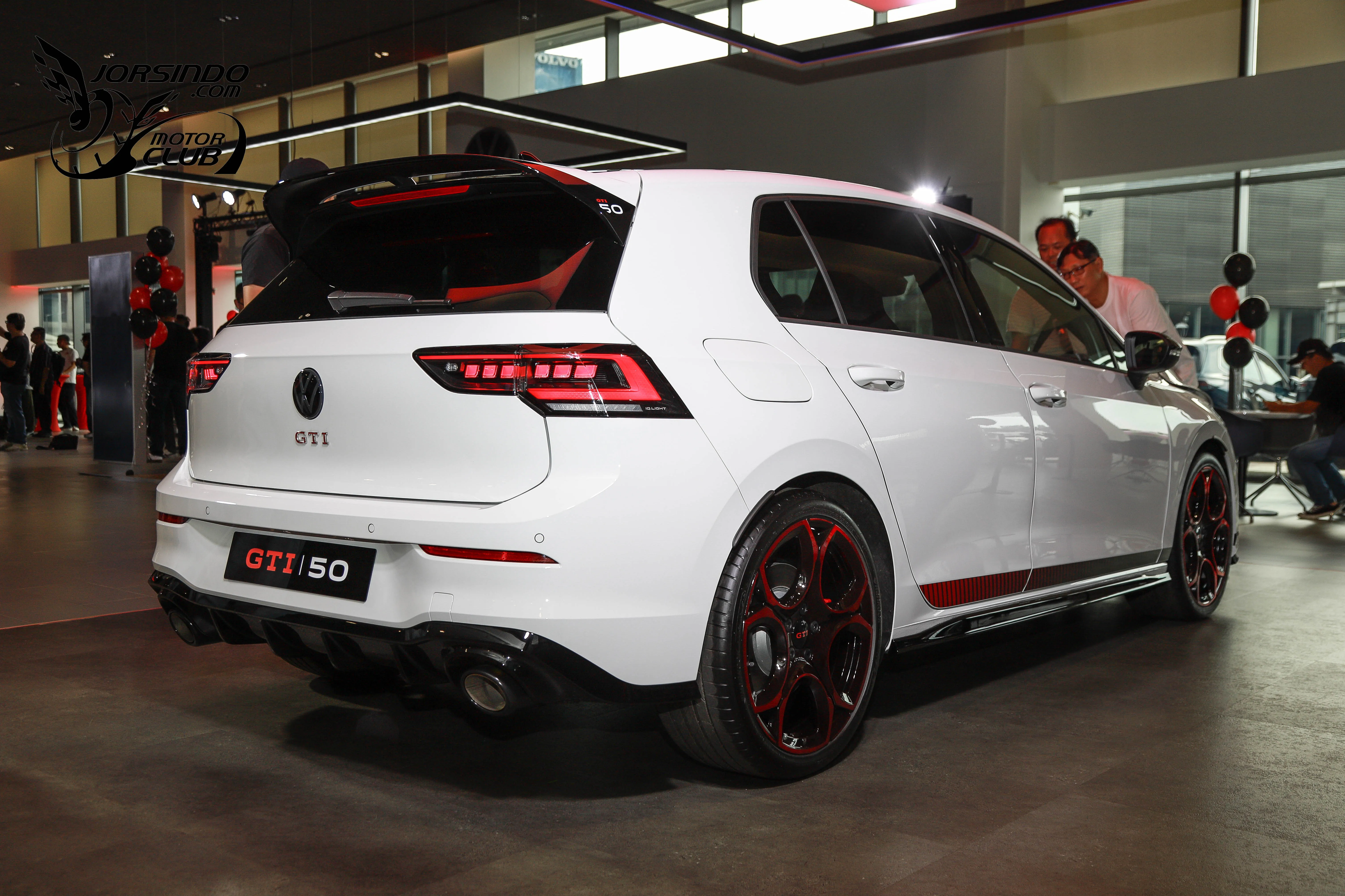 325PS出力，史上最強！VW Golf GTI Edition 50台幣194.8萬國內發表3107|小老婆汽機車資訊網