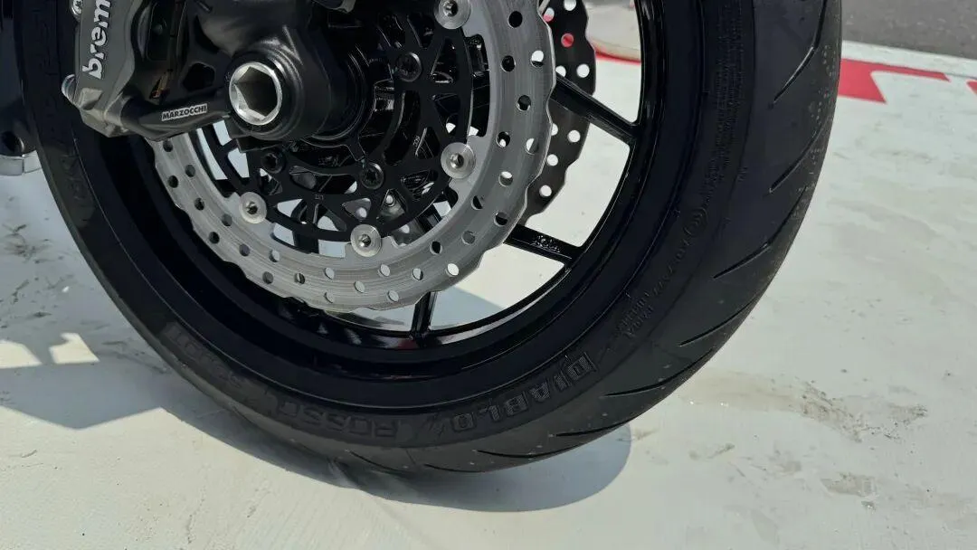 [试驾体验] Dragster 459 Twin到底贵在哪？43,999元究竟值不值？1686|小老婆汽機車資訊網