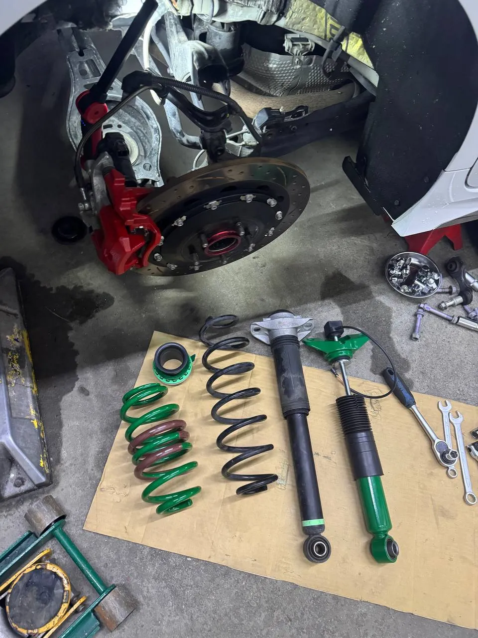 9Th Camry 2.5 HEV 懸吊升級：TEIN FLEX Z + EDFC5 有感初體驗6216|小老婆汽機車資訊網
