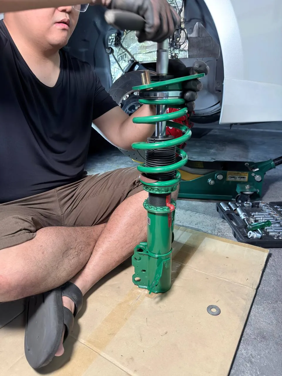 9Th Camry 2.5 HEV 懸吊升級：TEIN FLEX Z + EDFC5 有感初體驗1471|小老婆汽機車資訊網