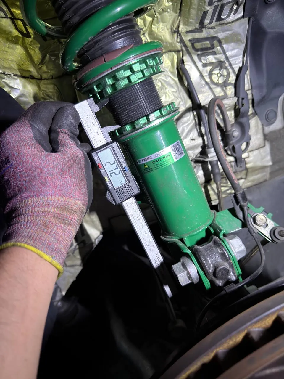 9Th Camry 2.5 HEV 懸吊升級：TEIN FLEX Z + EDFC5 有感初體驗1357|小老婆汽機車資訊網