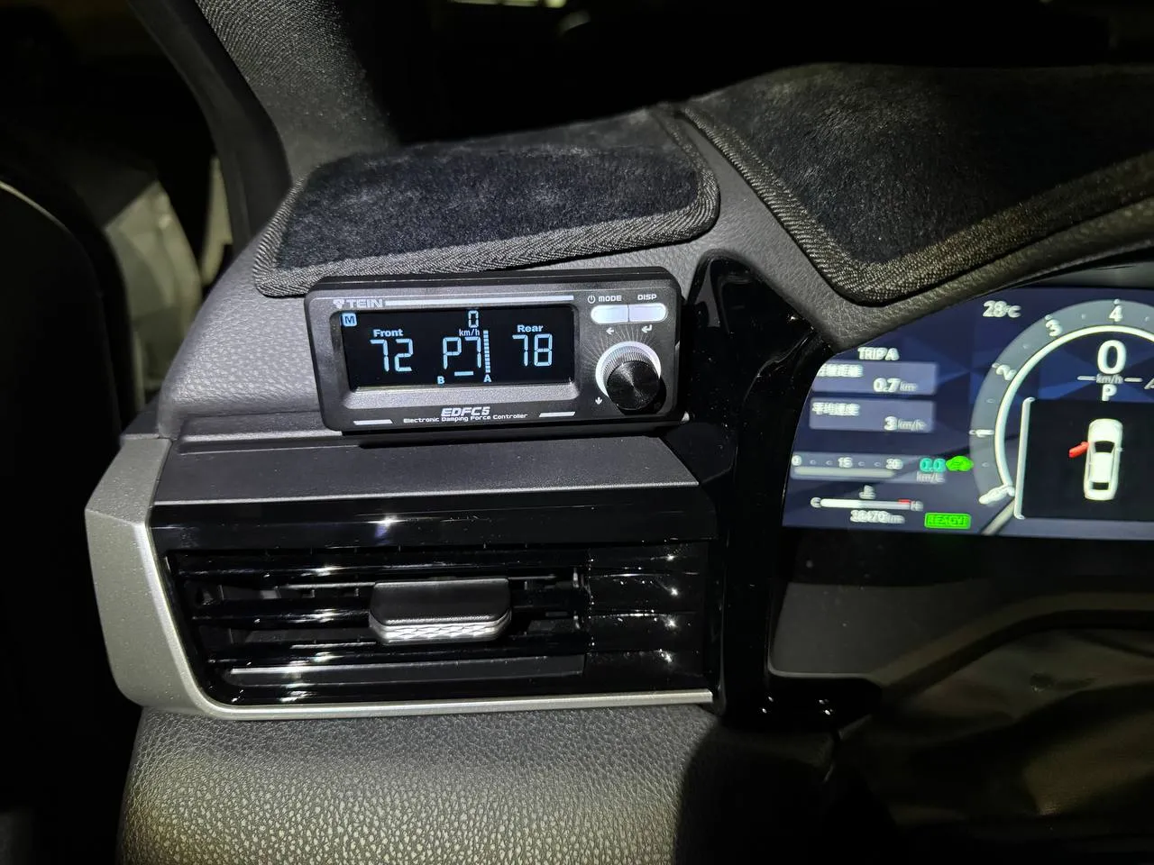 9Th Camry 2.5 HEV 懸吊升級：TEIN FLEX Z + EDFC5 有感初體驗1208|小老婆汽機車資訊網
