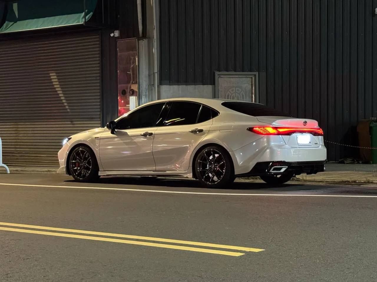 9Th Camry 2.5 HEV 懸吊升級：TEIN FLEX Z + EDFC5 有感初體驗4718|小老婆汽機車資訊網