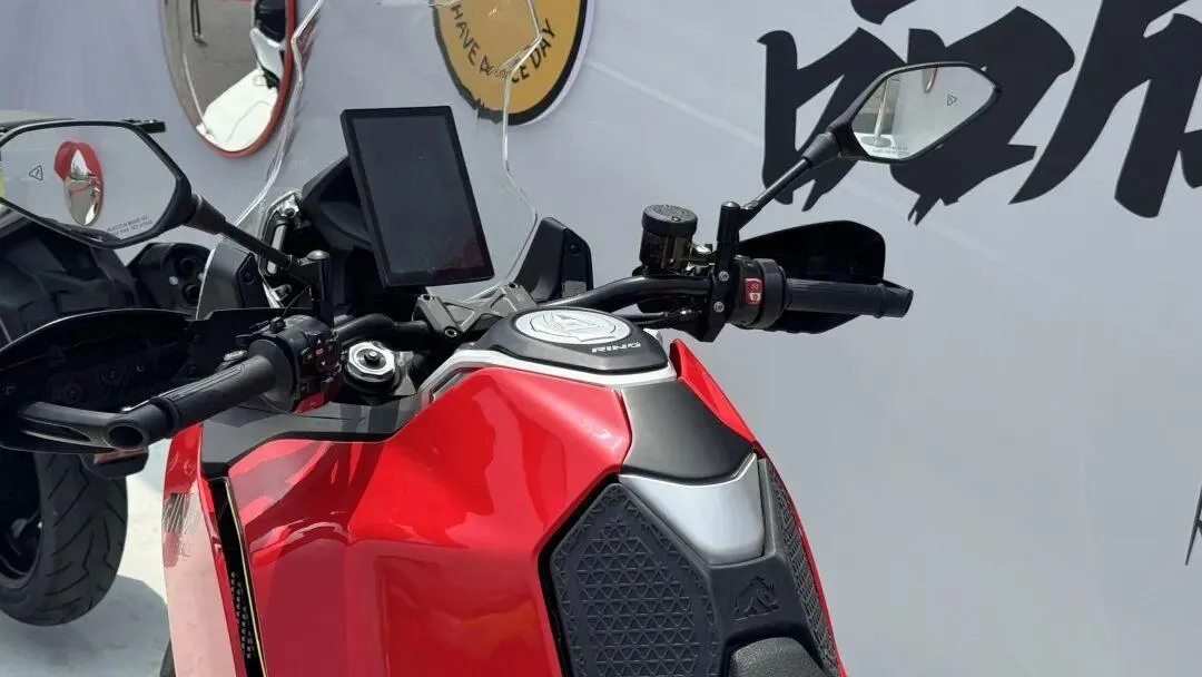 [大陆车讯]“犀牛” RINO 900 实车解读，QJMOTOR要是宠车友那就给个...9780|小老婆汽機車資訊網