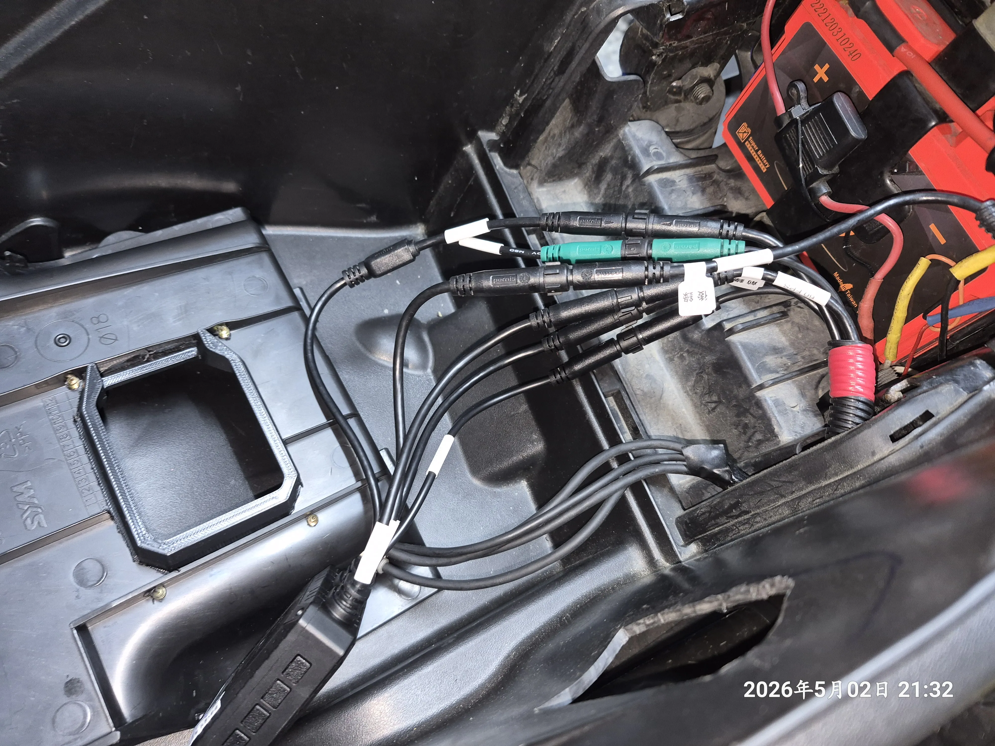 T-412-A3_Z1 attila安裝隱藏式MX200記錄器2061|小老婆汽機車資訊網