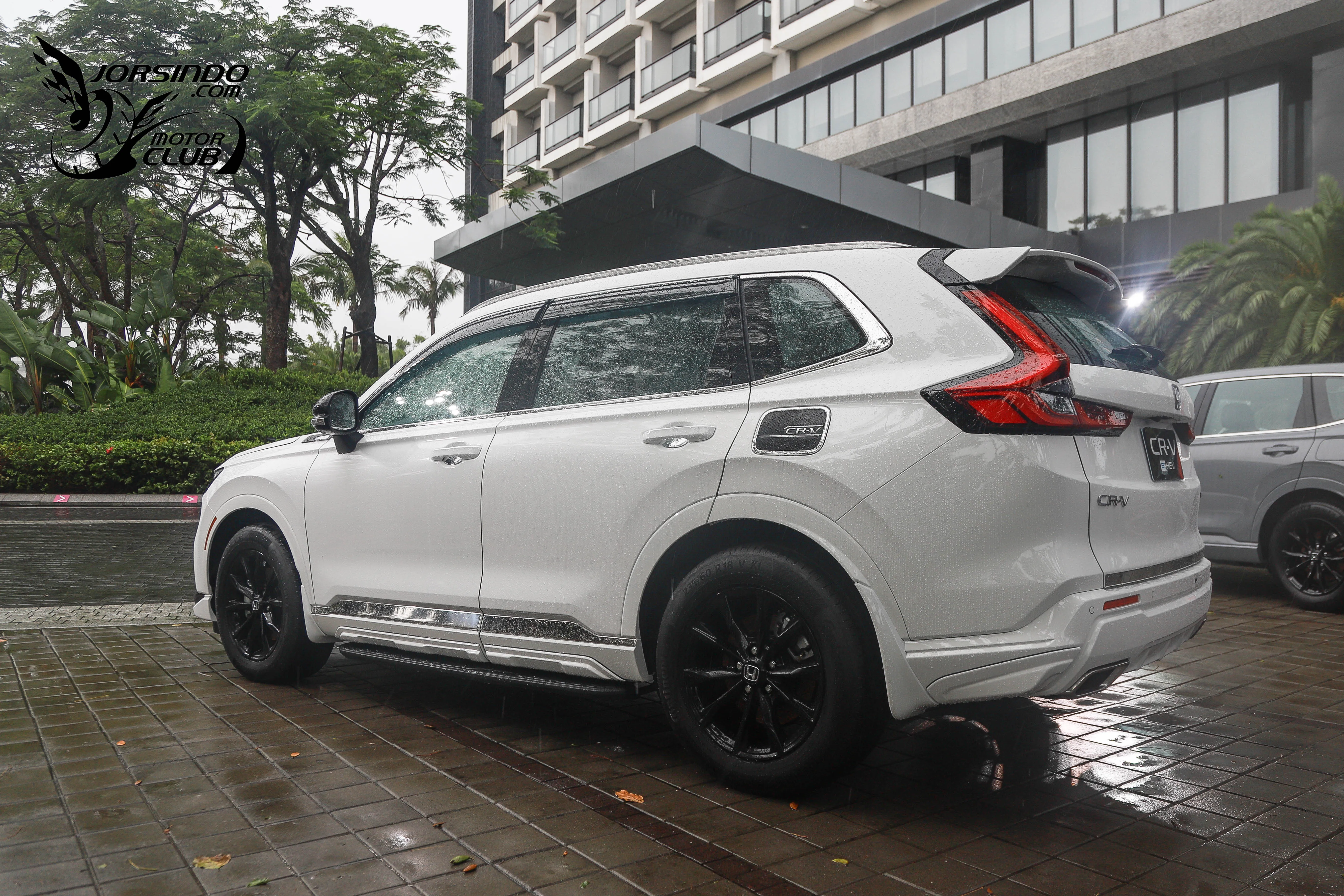 油電頂規獨享HUD、BOSE音響！Honda小改款CR-V 99.9萬起國內上市8206|小老婆汽機車資訊網