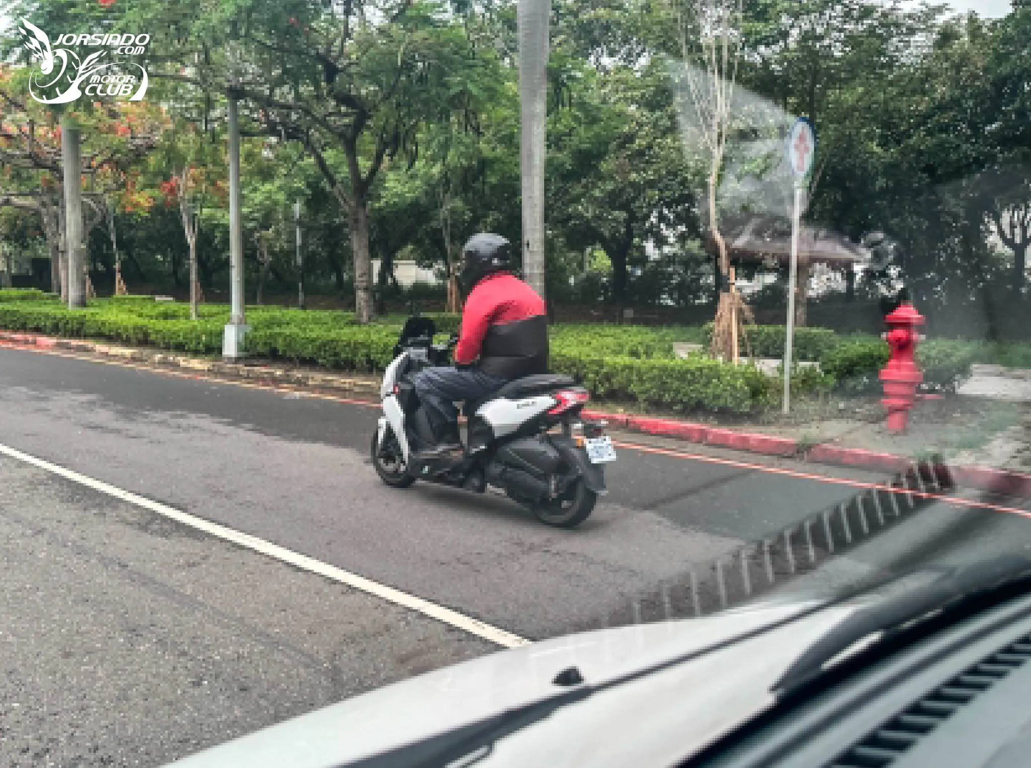 霸氣大屁股！宏佳騰新款 STR X 無偽裝現身2917|小老婆汽機車資訊網