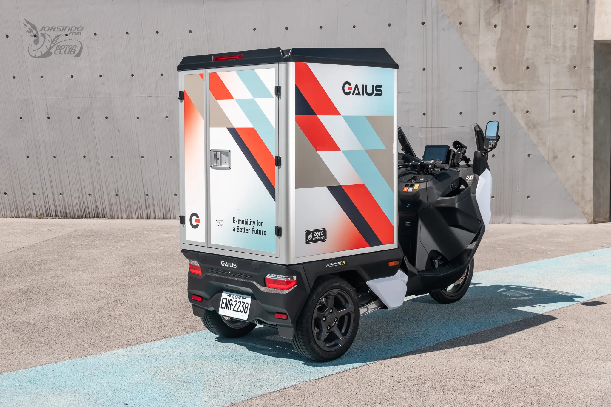 蓋亞 Rapide3 電動三輪車 載重 200kg 還能鑽巷弄的白牌速克達7452|小老婆汽機車資訊網