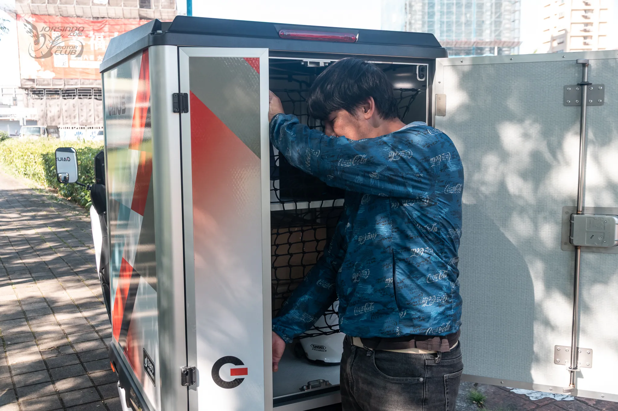 蓋亞 Rapide3 電動三輪車 載重 200kg 還能鑽巷弄的白牌速克達331|小老婆汽機車資訊網