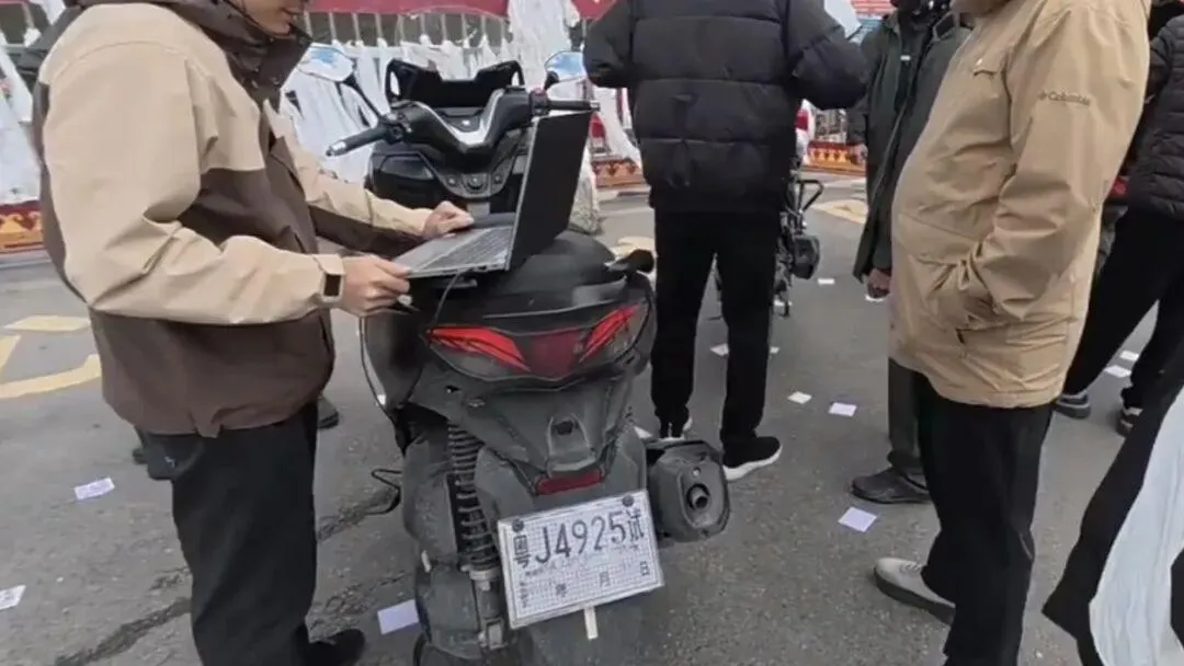 [大陆车讯]豪爵TVL350高原测试，网友：外观设计简直一言难尽1883|小老婆汽機車資訊網