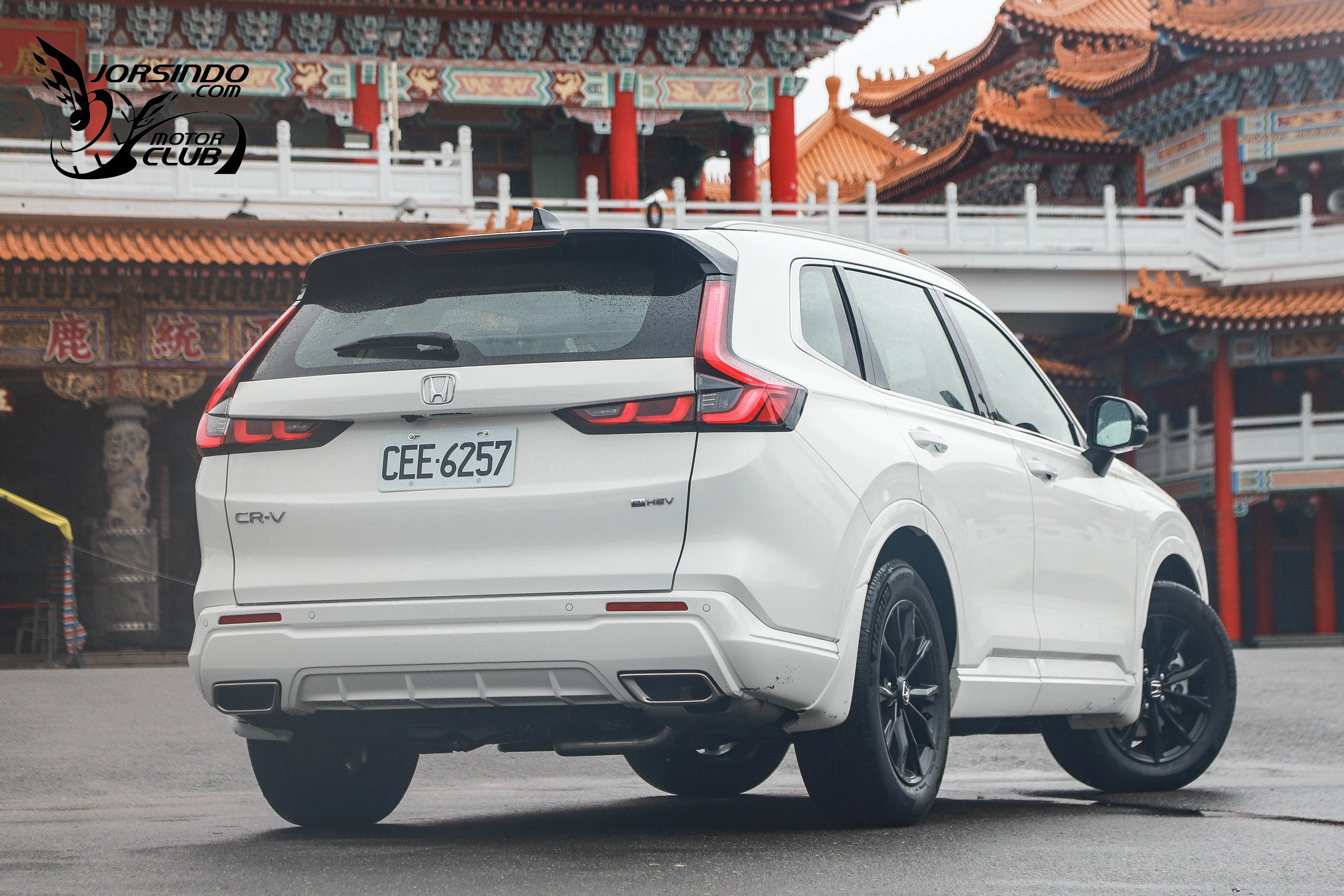 輕快好開，行路質感大提升！Honda小改款CR-V e:HEV Prestige試駕3345|小老婆汽機車資訊網