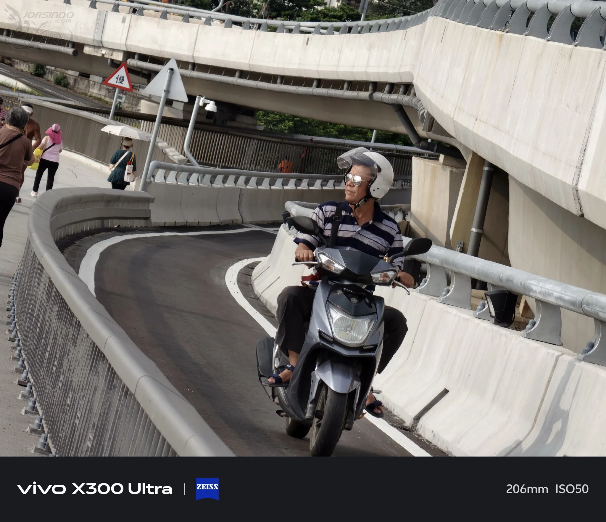 vivo X300 Ultra「隨身 400 砲」日本旅拍初試：大砲隨身帶的超高爽度 ...