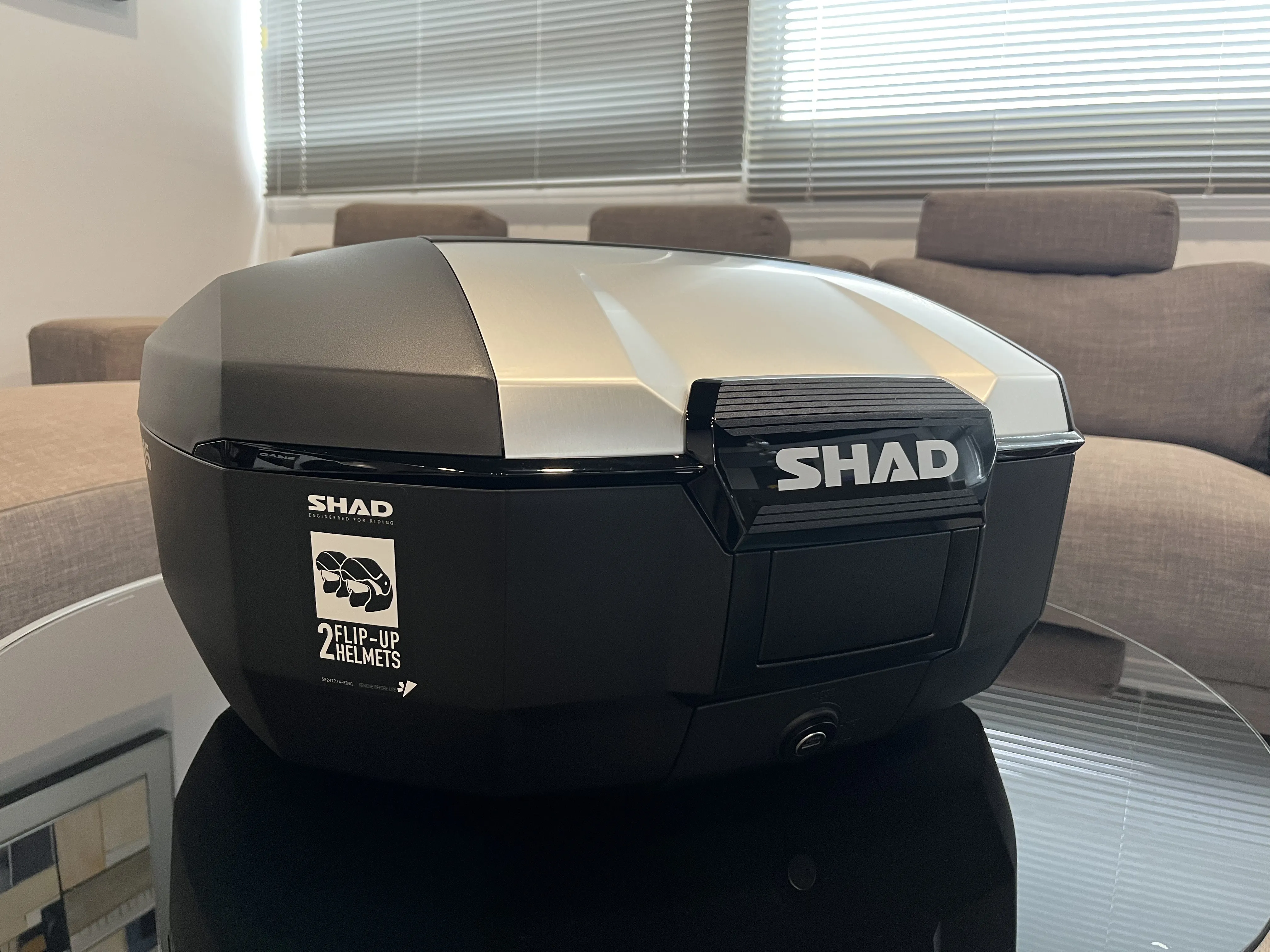 [分享] SHAD SH51後箱 / TR27側箱 開箱分享9929|小老婆汽機車資訊網