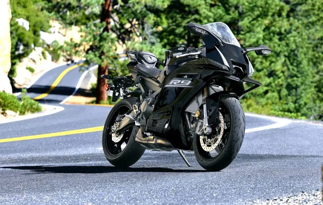 [大陆车讯]139,800元起！YAMAHA R9正式引入国内，零头快赶上张雪820RR3853|小老婆汽機車資訊網