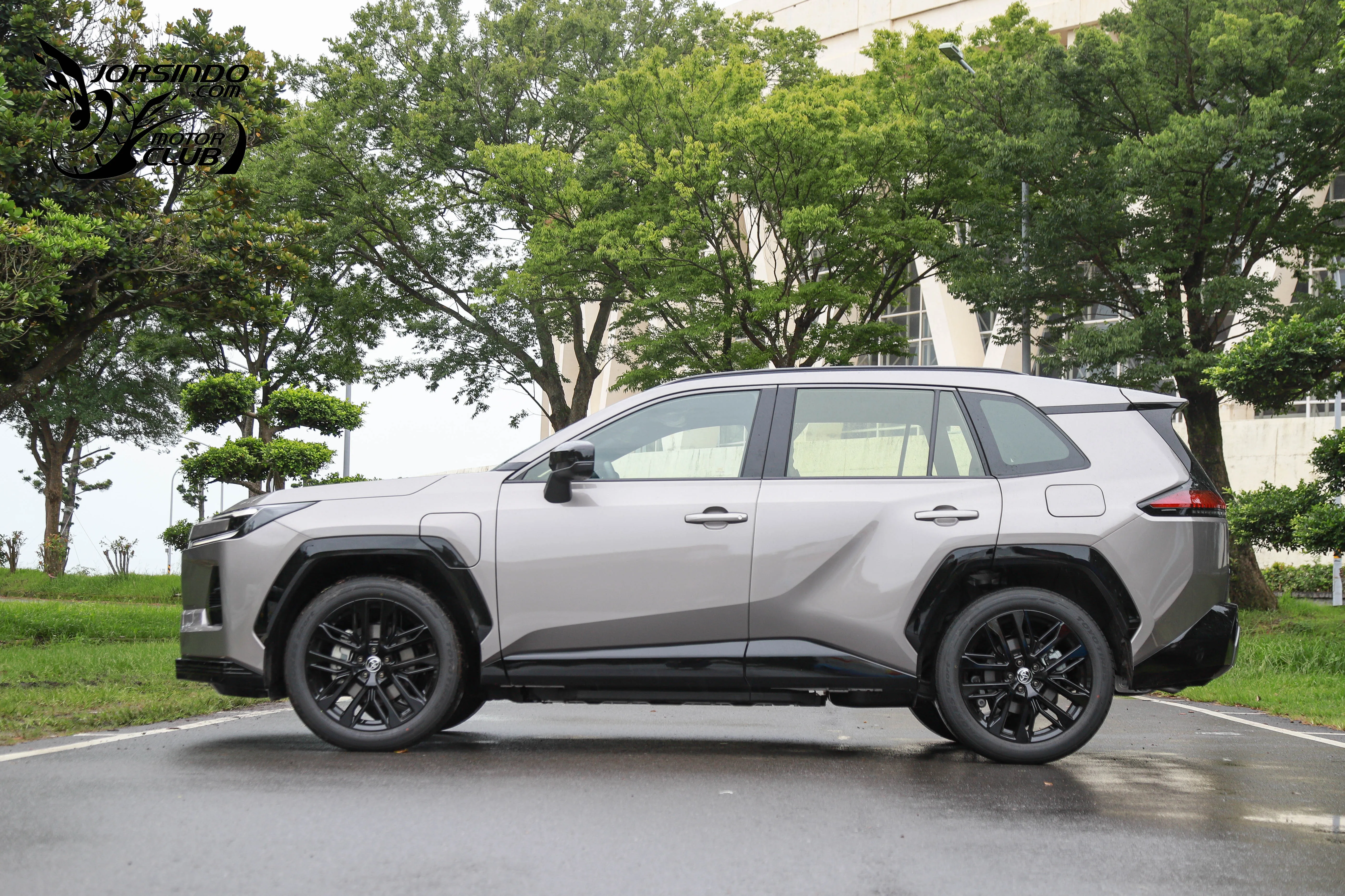 節能、動力我全都要！Toyota RAV4 PHEV試駕報告3770|小老婆汽機車資訊網