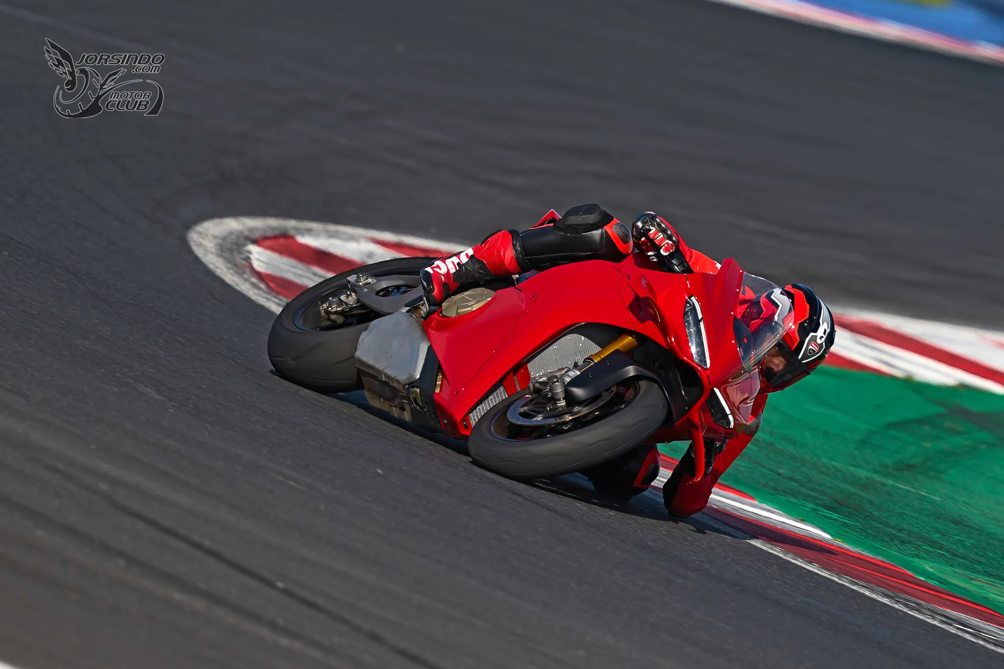 新世代 Panigale V4 S / Streetfigher V4 S 雙生車款在台上市1980|小老婆汽機車資訊網