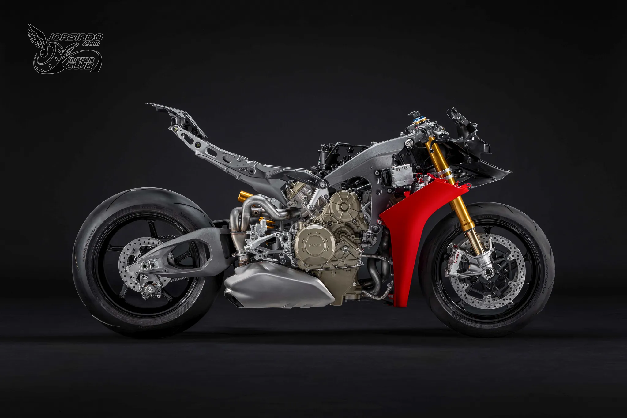 新世代 Panigale V4 S / Streetfigher V4 S 雙生車款在台上市9704|小老婆汽機車資訊網