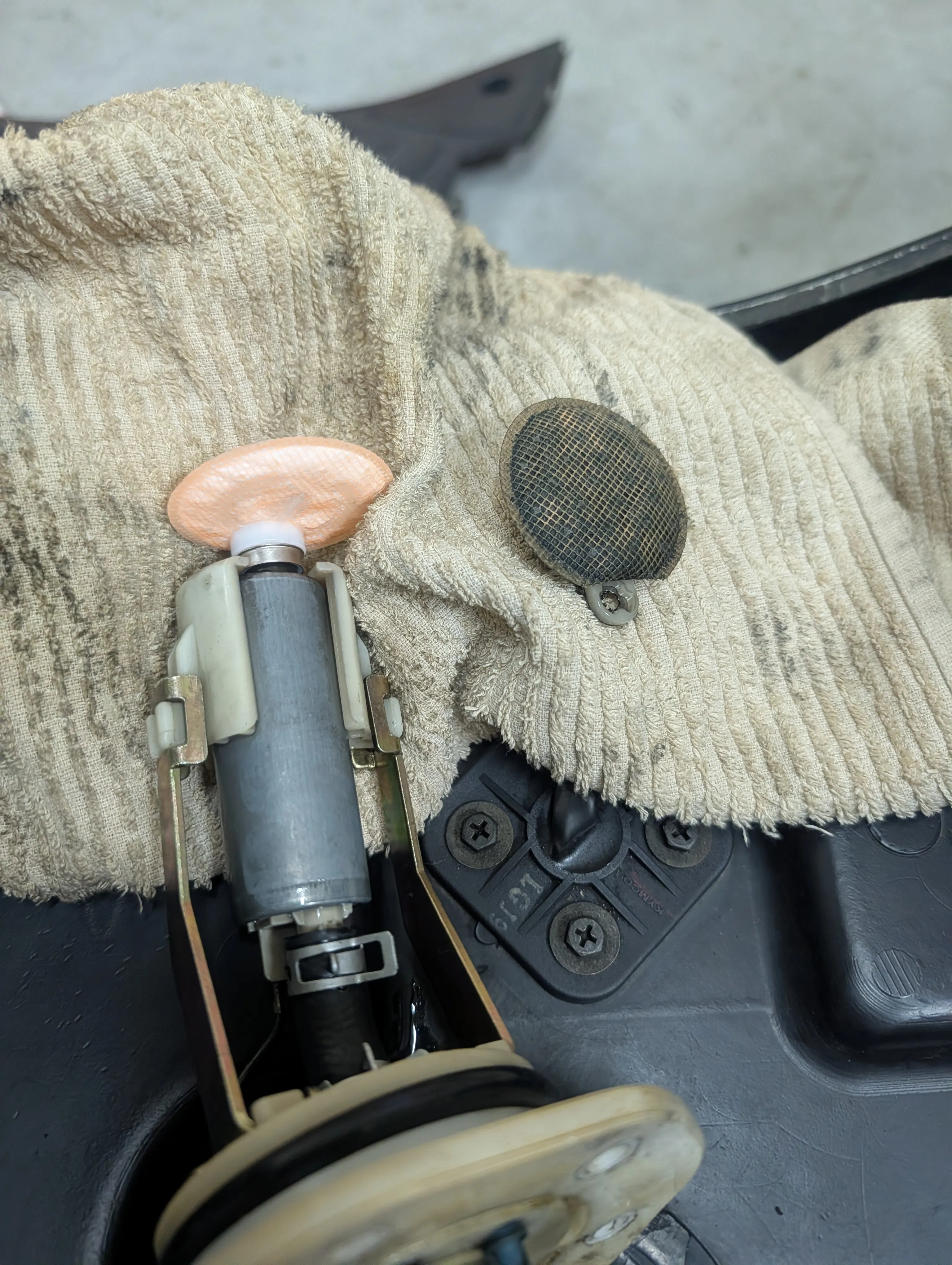 金牌2-150更換汽油濾心687|小老婆汽機車資訊網