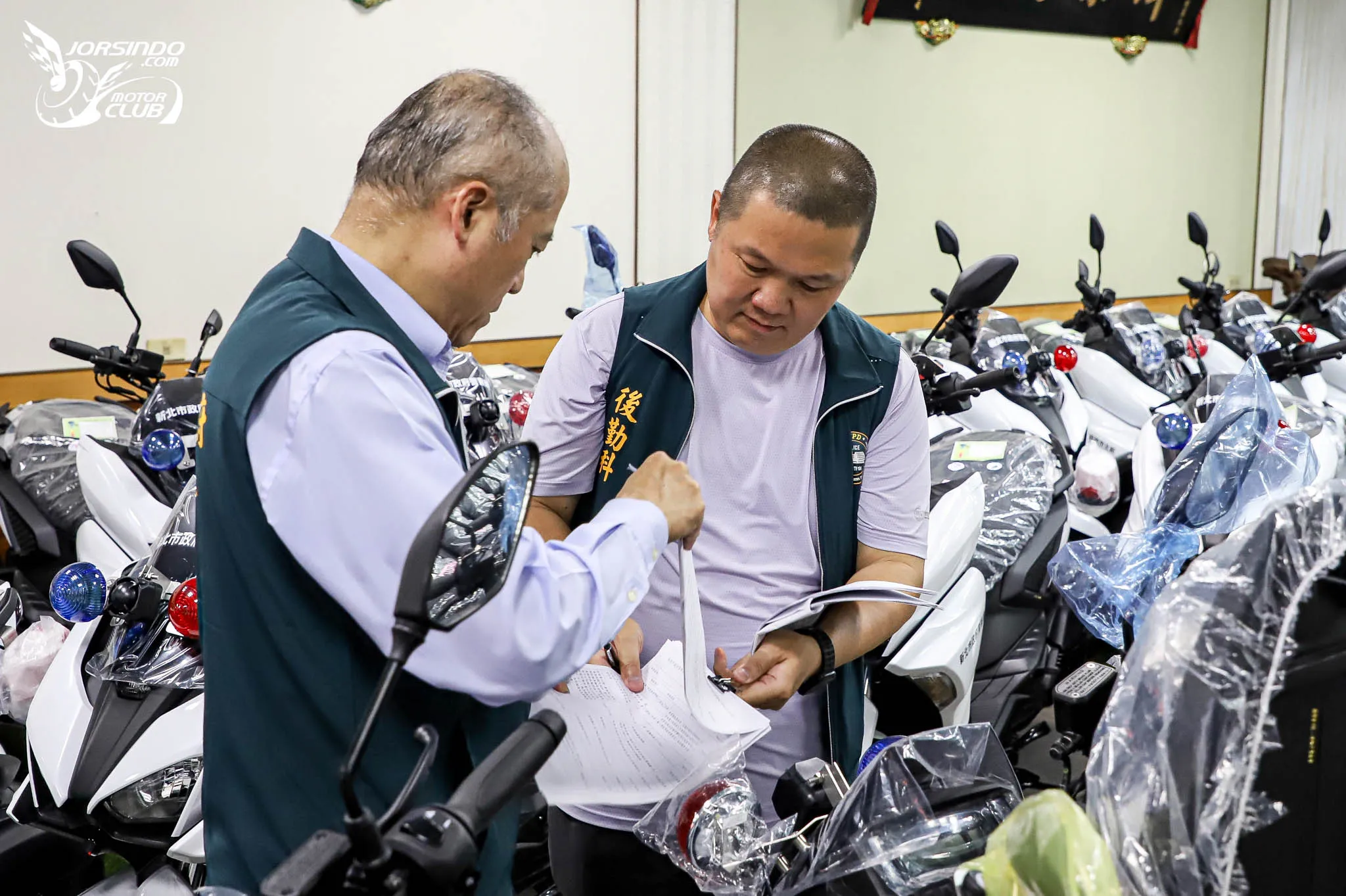 警用機車開箱！YAMAHA FORCE 2.0 最堅實的人民保姆後盾4747|小老婆汽機車資訊網