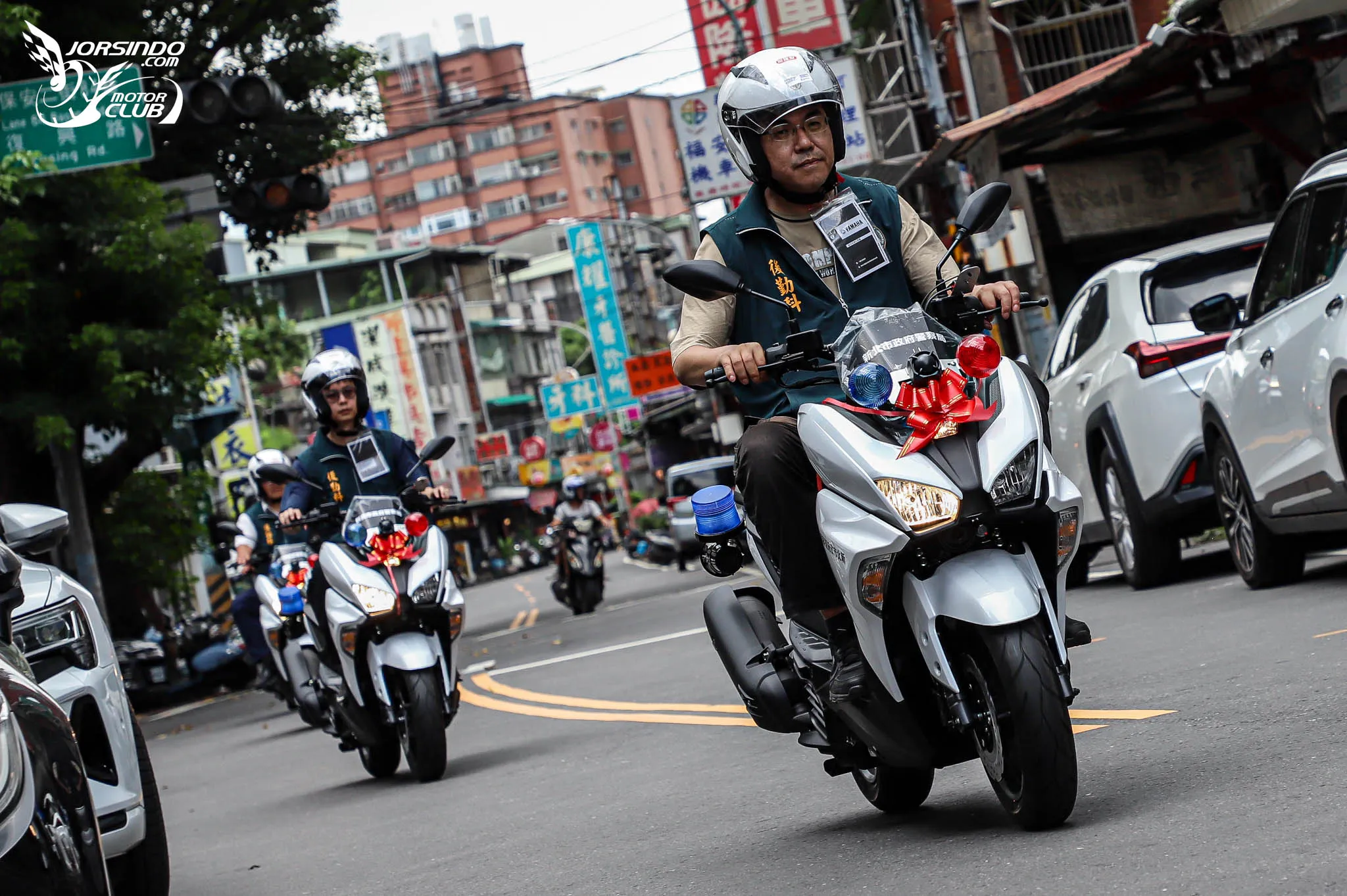 警用機車開箱！YAMAHA FORCE 2.0 最堅實的人民保姆後盾1149|小老婆汽機車資訊網