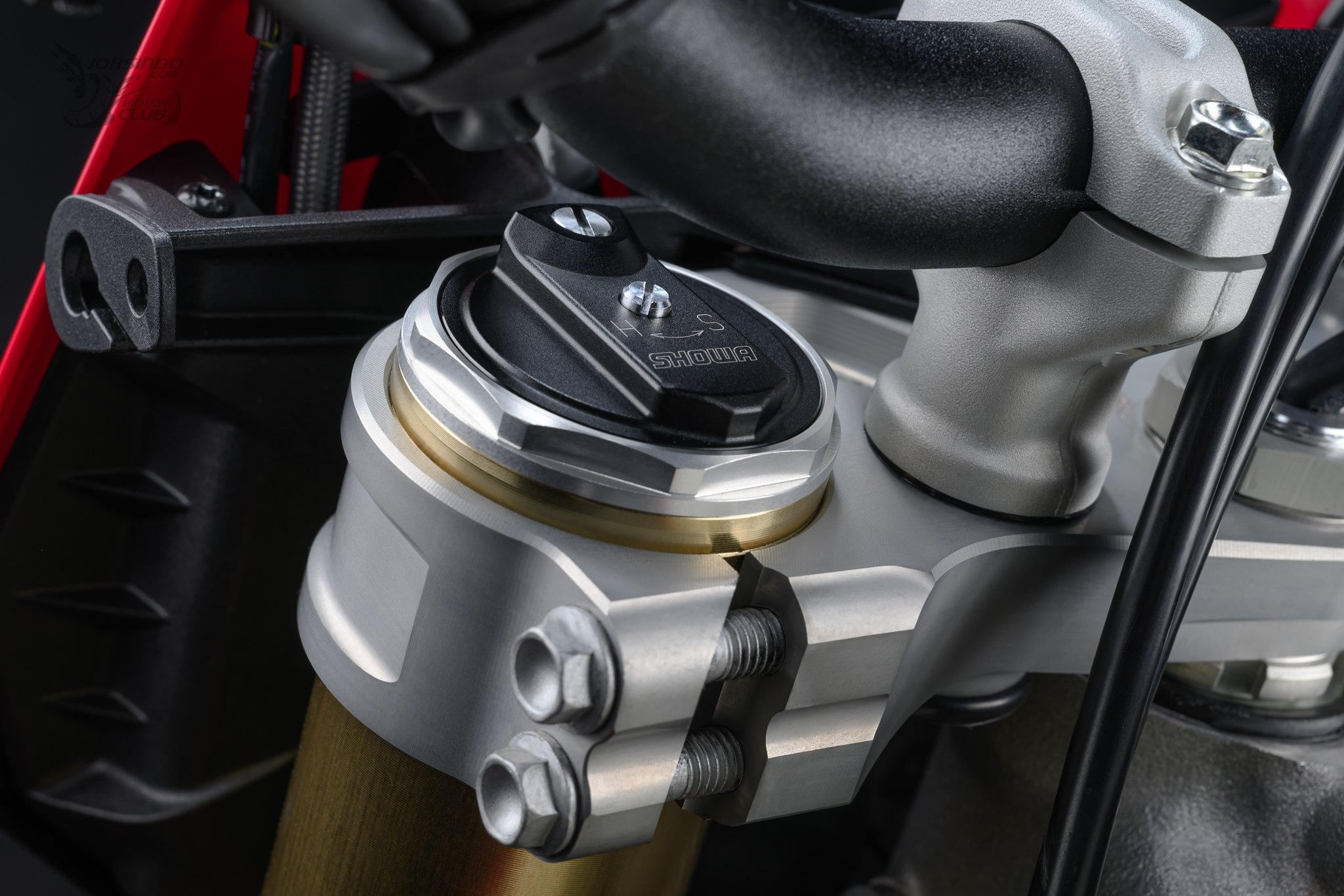 進軍 Enduro 領域！Ducati 首台可掛牌越野車 Desmo 450 EDS 發表2411|小老婆汽機車資訊網