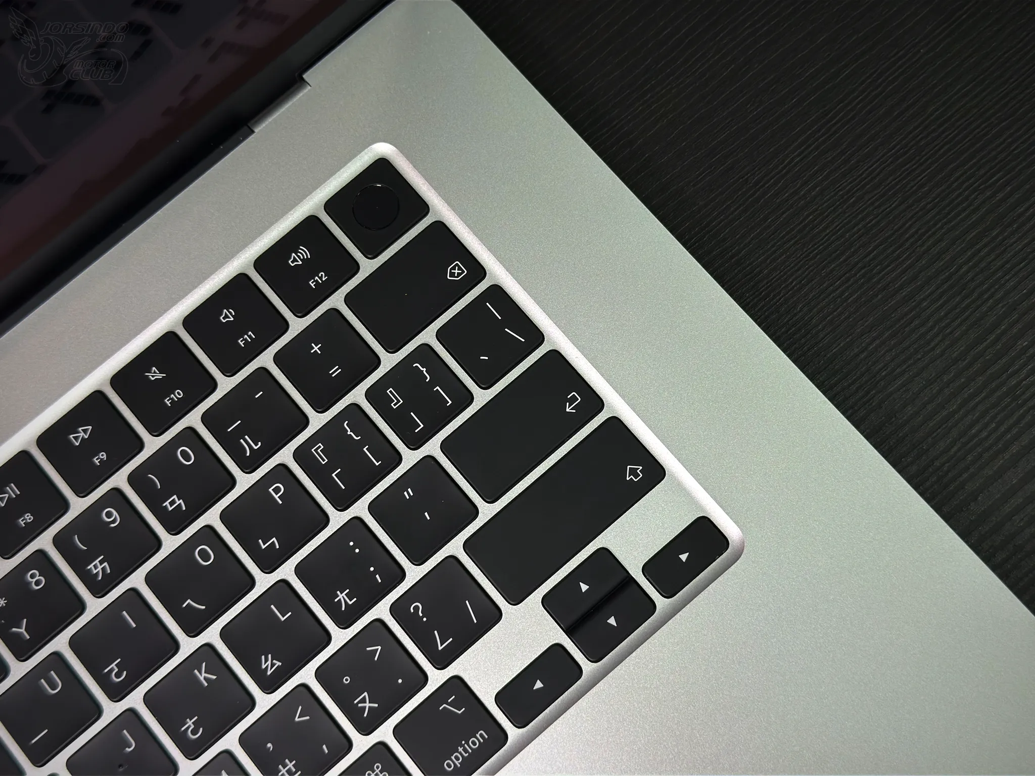 Air 還是 Neo？M5 MacBook Air 雙週實測心得4417|Apple,MacBook Air,M5 MacBook Air,開箱,評測小老婆汽機車資訊網