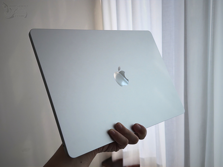Air 還是 Neo？M5 MacBook Air 雙週實測心得