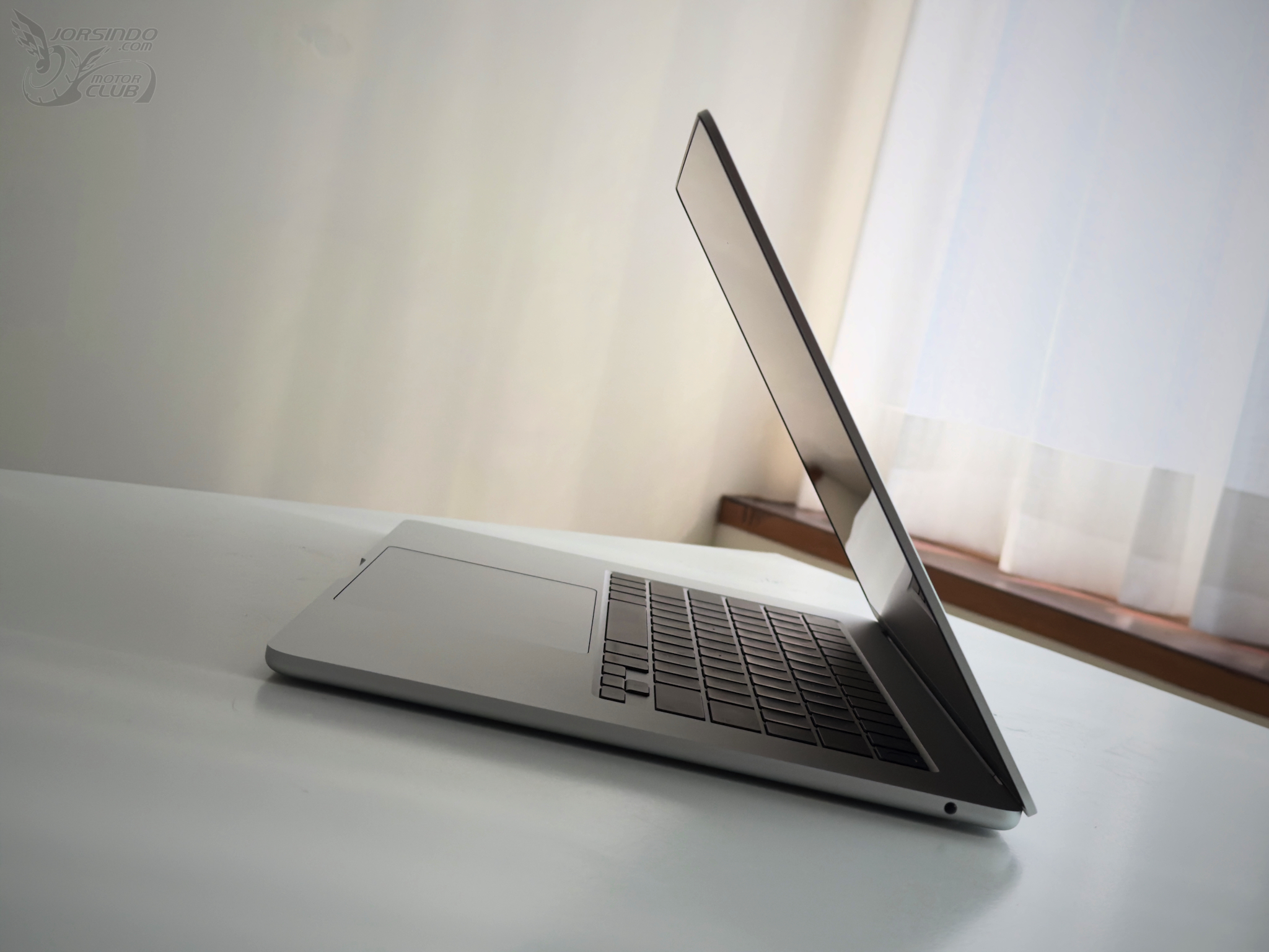 Air 還是 Neo？M5 MacBook Air 雙週實測心得9938|Apple,MacBook Air,M5 MacBook Air,開箱,評測小老婆汽機車資訊網