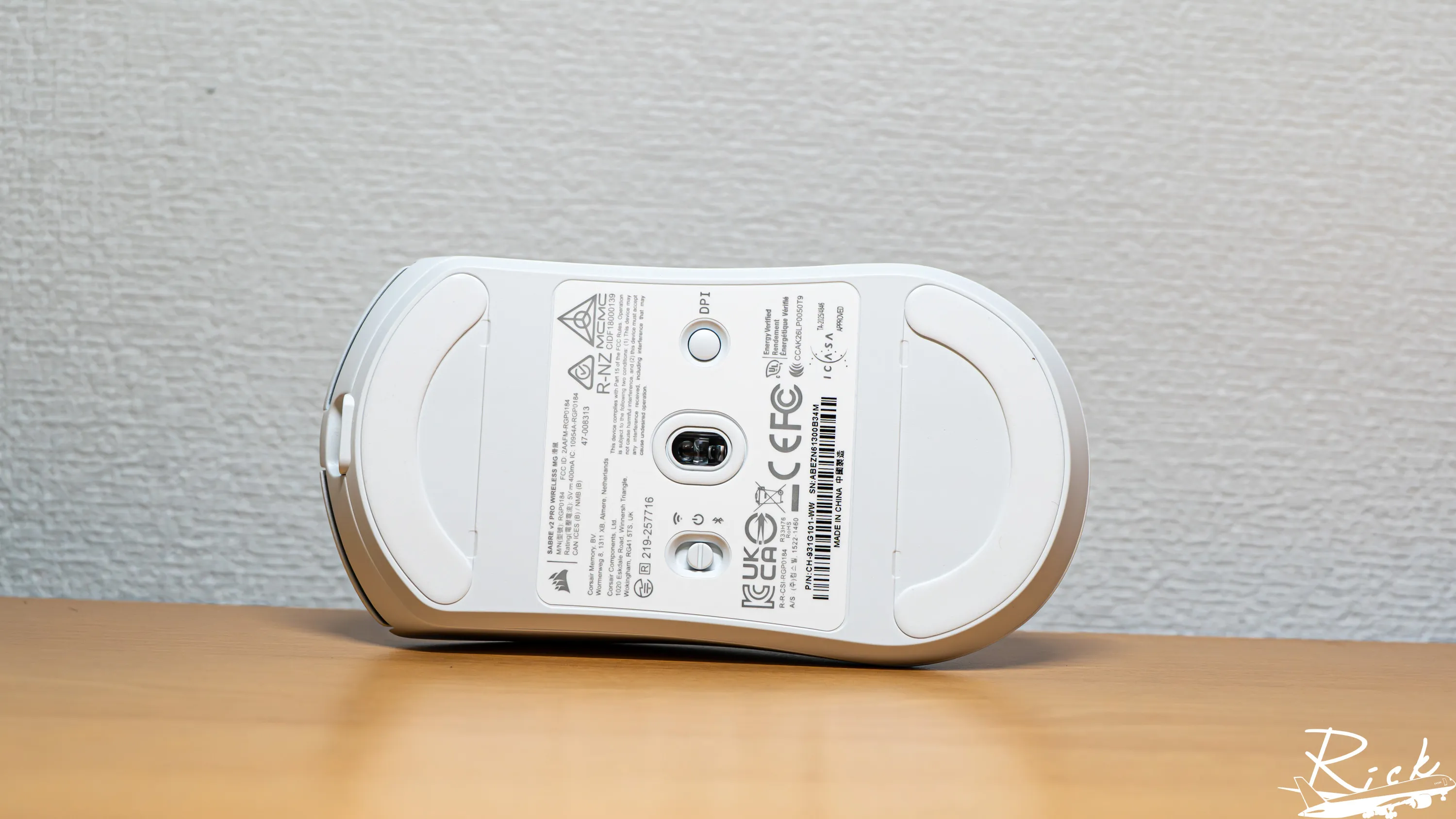 【開箱】CORSAIR SABRE v2 PRO WIRELESS MG WHITE &amp; MM GLASS LARGE4152|小老婆汽機車資訊網