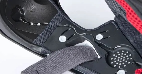 風格大更新 通風更集中 SHOEI【Z-9】860|小老婆汽機車資訊網