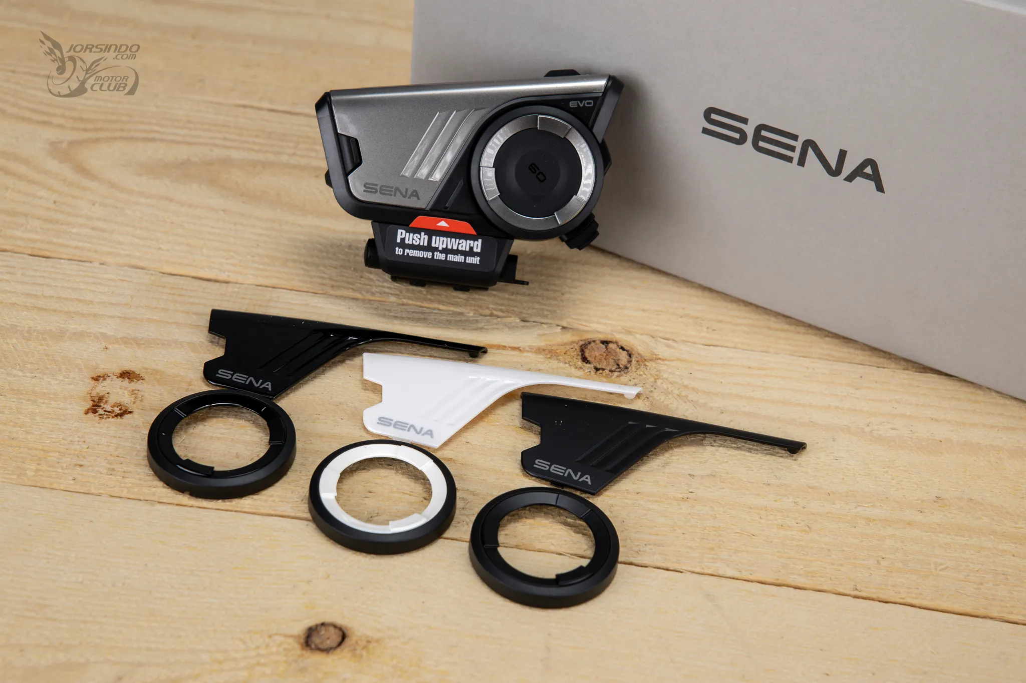 [產品開箱] SENA 60S EVO 調音升級、終身保固的新旗艦通訊耳機4523|小老婆汽機車資訊網