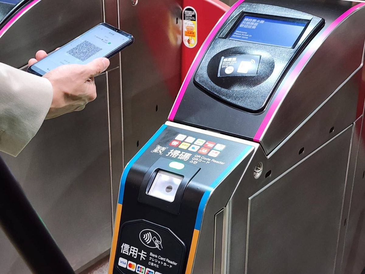 免 Face ID 免喚醒！北捷全面支援 Apple Pay 快速模式，設定步驟看這篇8950|iPhone,快速交通卡,快速卡片小老婆汽機車資訊網
