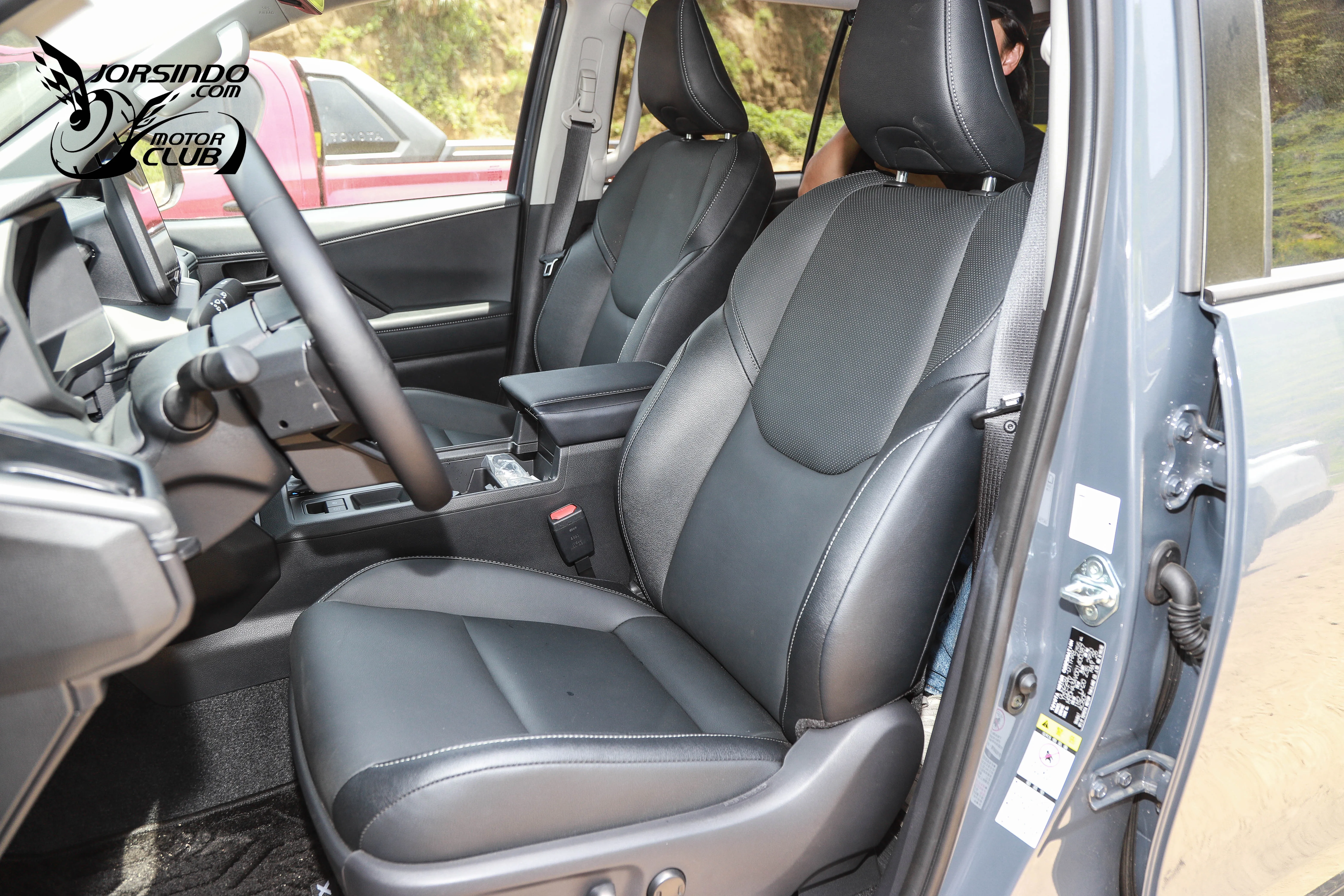 增MTS越野系統、TSS 3.0！Toyota大改款Hilux 161.9萬起國內上市5578|小老婆汽機車資訊網