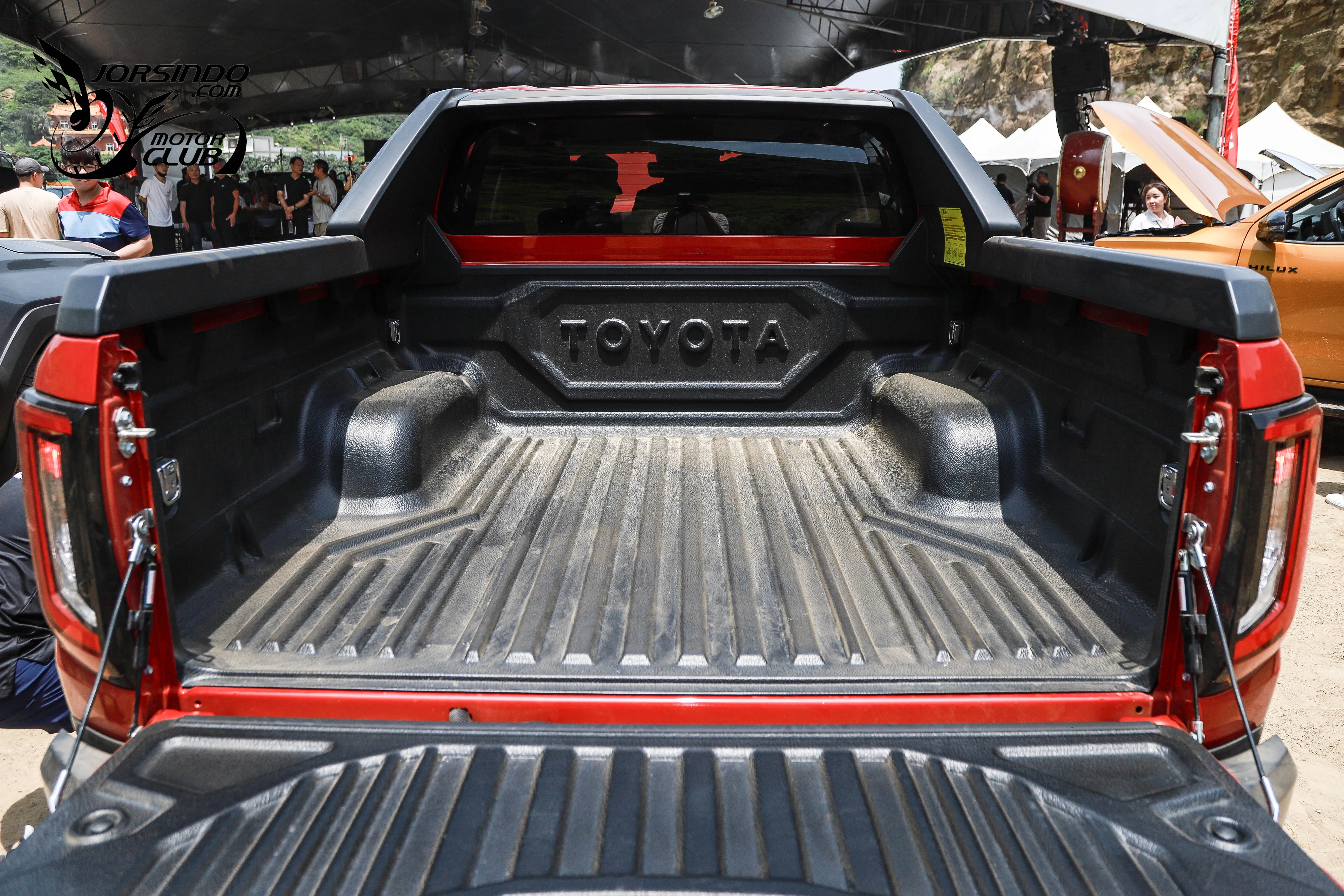 增MTS越野系統、TSS 3.0！Toyota大改款Hilux 161.9萬起國內上市508|小老婆汽機車資訊網