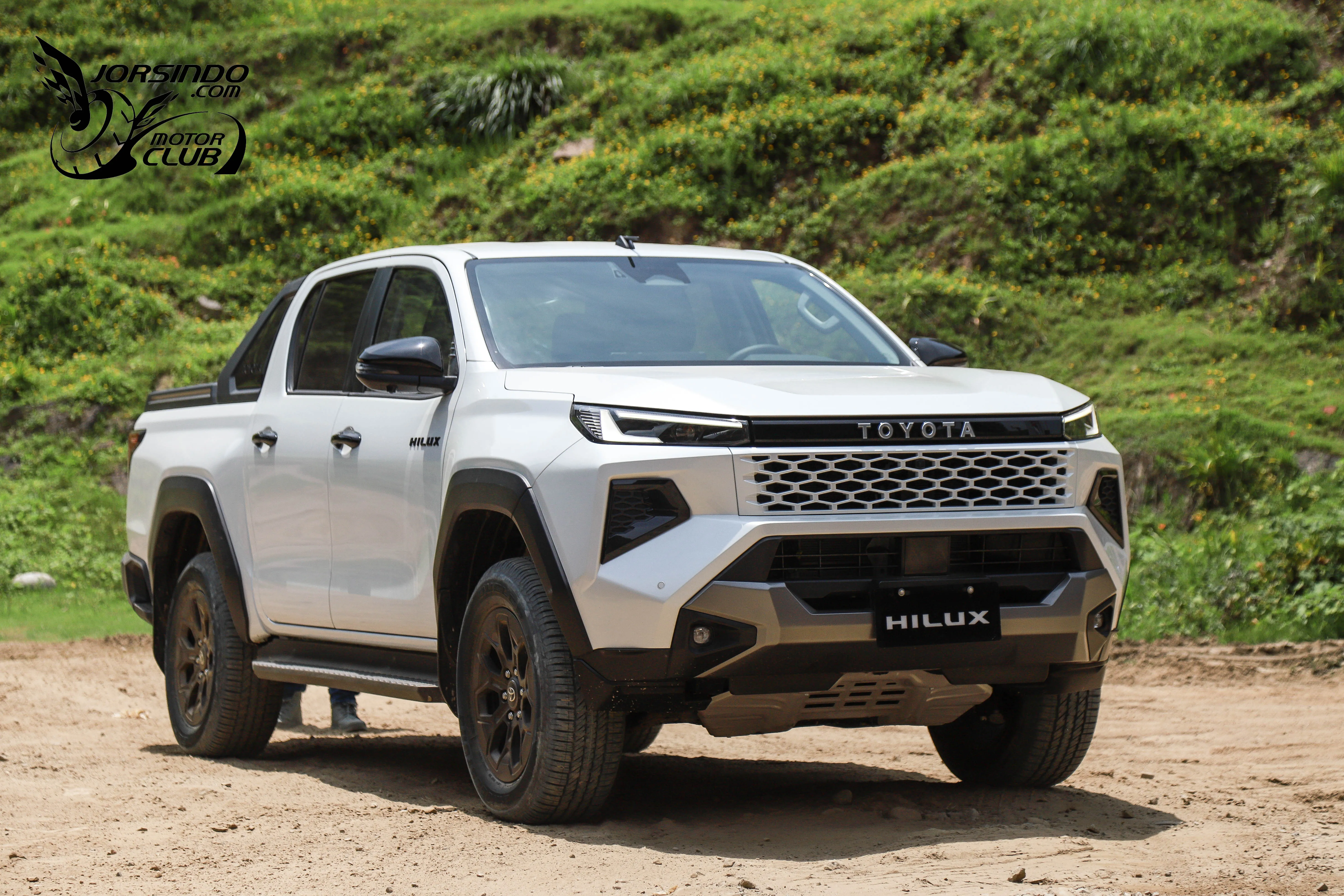 增MTS越野系統、TSS 3.0！Toyota大改款Hilux 161.9萬起國內上市4563|小老婆汽機車資訊網