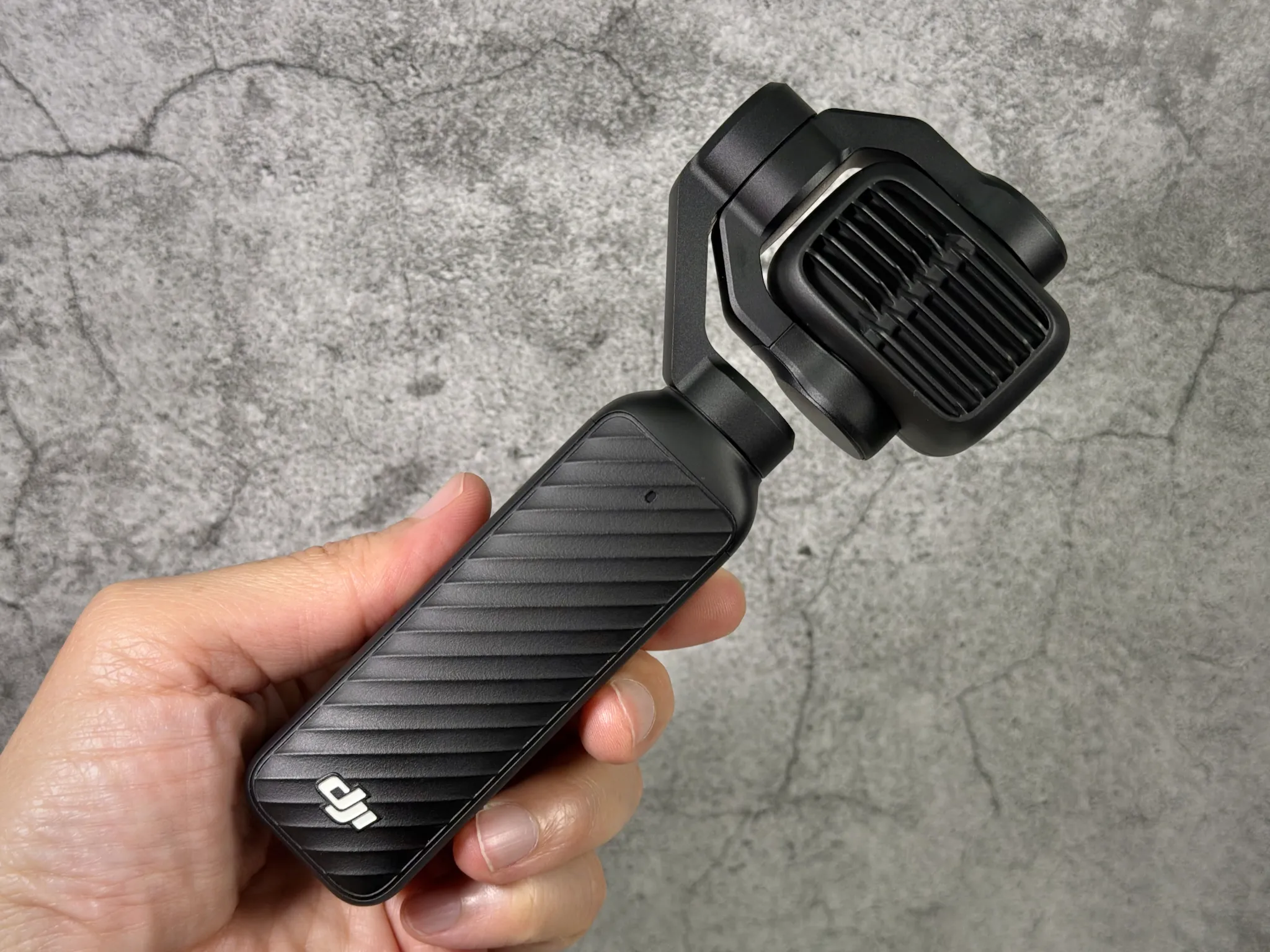 雙鏡頭值得嗎？DJI Osmo Pocket 4P開箱實測心得：口袋雲台相機巔峰之作2159|小老婆汽機車資訊網