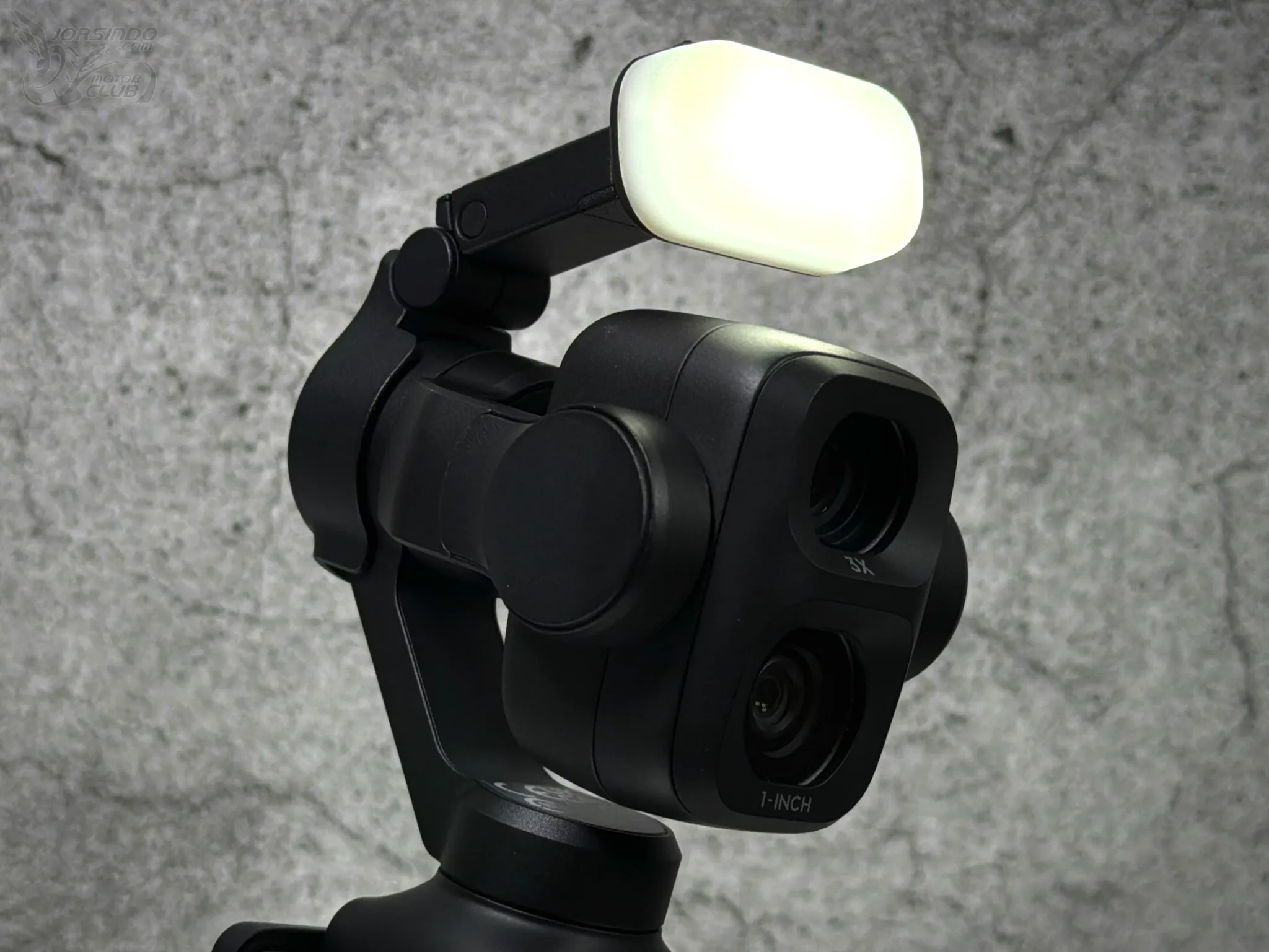 雙鏡頭值得嗎？DJI Osmo Pocket 4P開箱實測心得：口袋雲台相機巔峰之作2016|小老婆汽機車資訊網