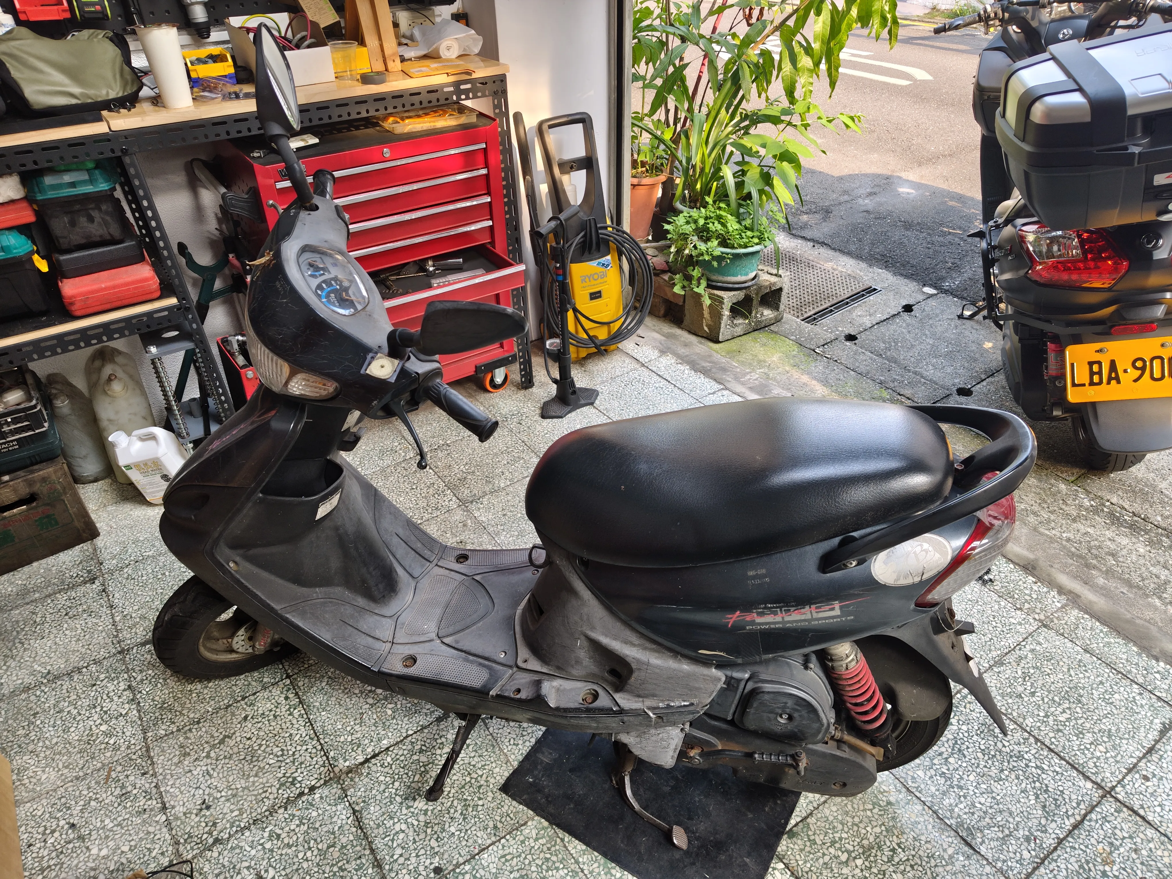 YAMAHA SUPER FOUR 100 全車砍掉重練7196|小老婆汽機車資訊網