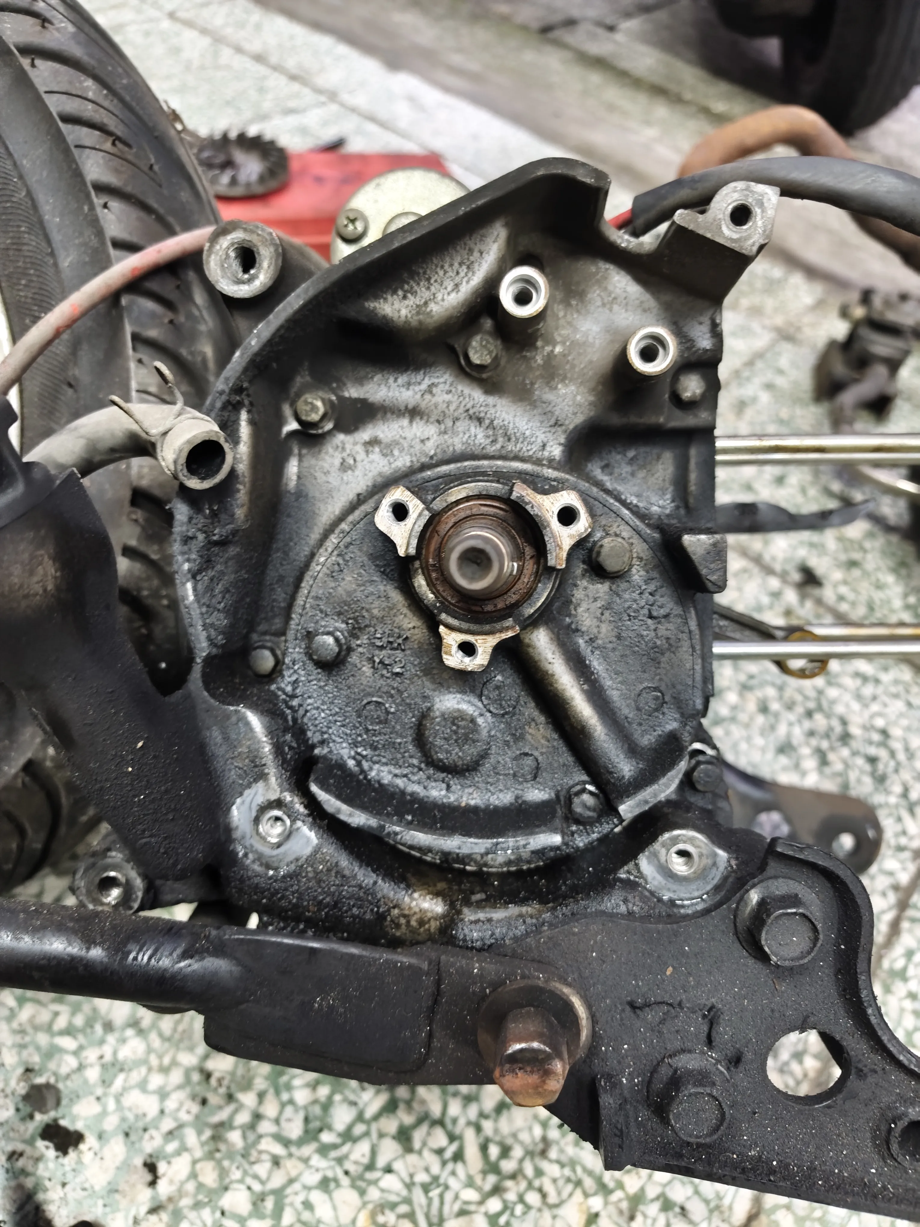 YAMAHA SUPER FOUR 100 全車砍掉重練1434|小老婆汽機車資訊網