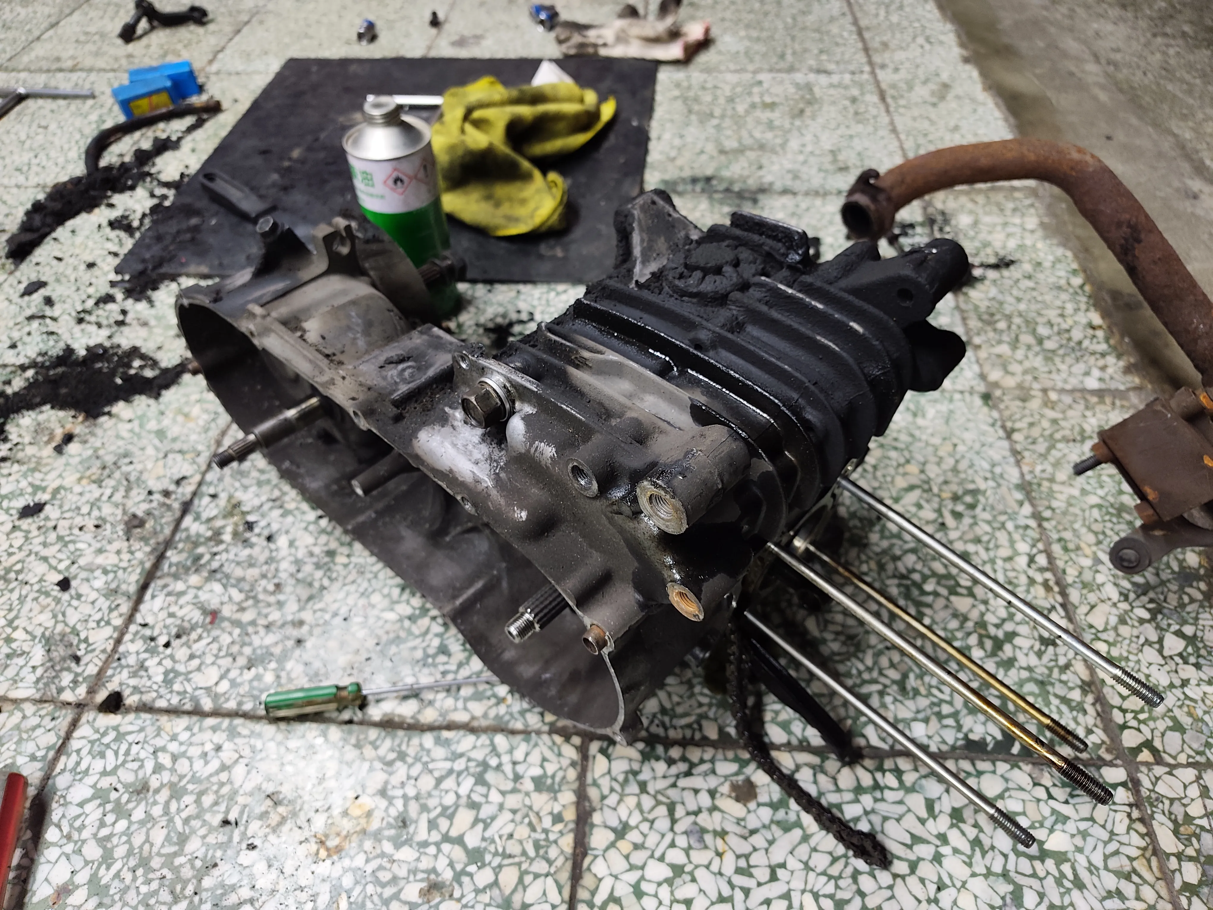 YAMAHA SUPER FOUR 100 全車砍掉重練1379|小老婆汽機車資訊網