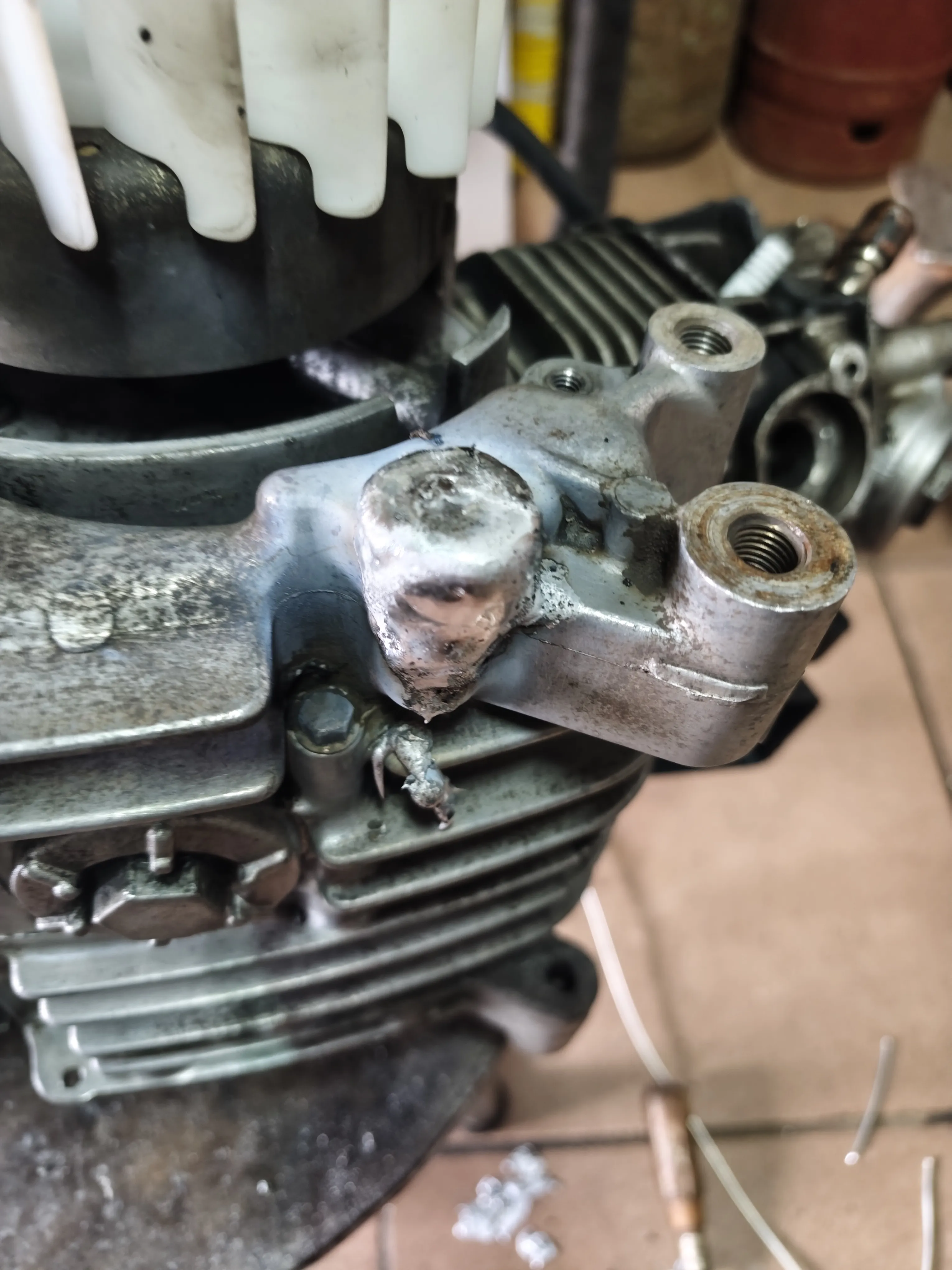 YAMAHA SUPER FOUR 100 全車砍掉重練8242|小老婆汽機車資訊網