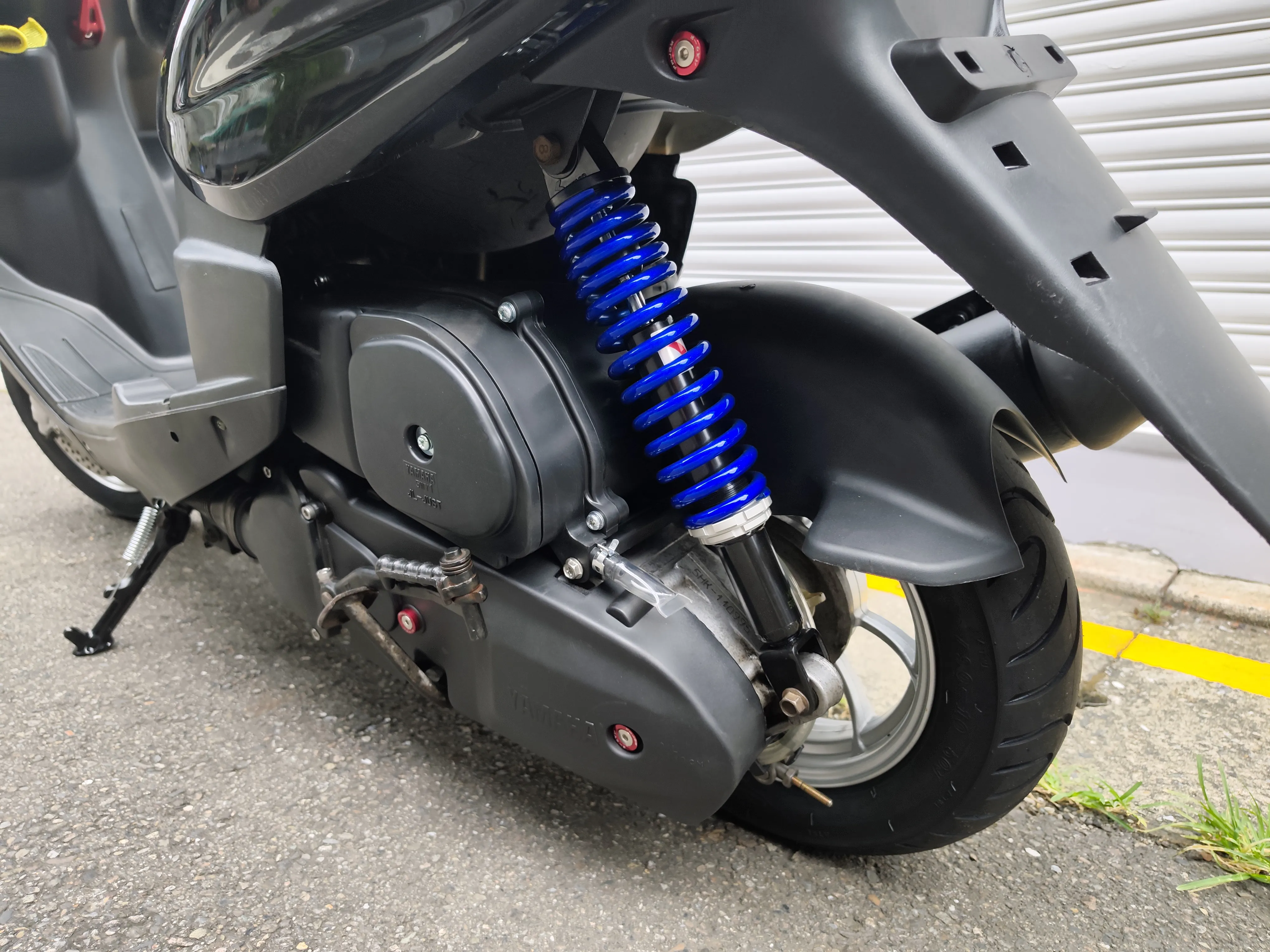 YAMAHA SUPER FOUR 100 全車砍掉重練987|小老婆汽機車資訊網