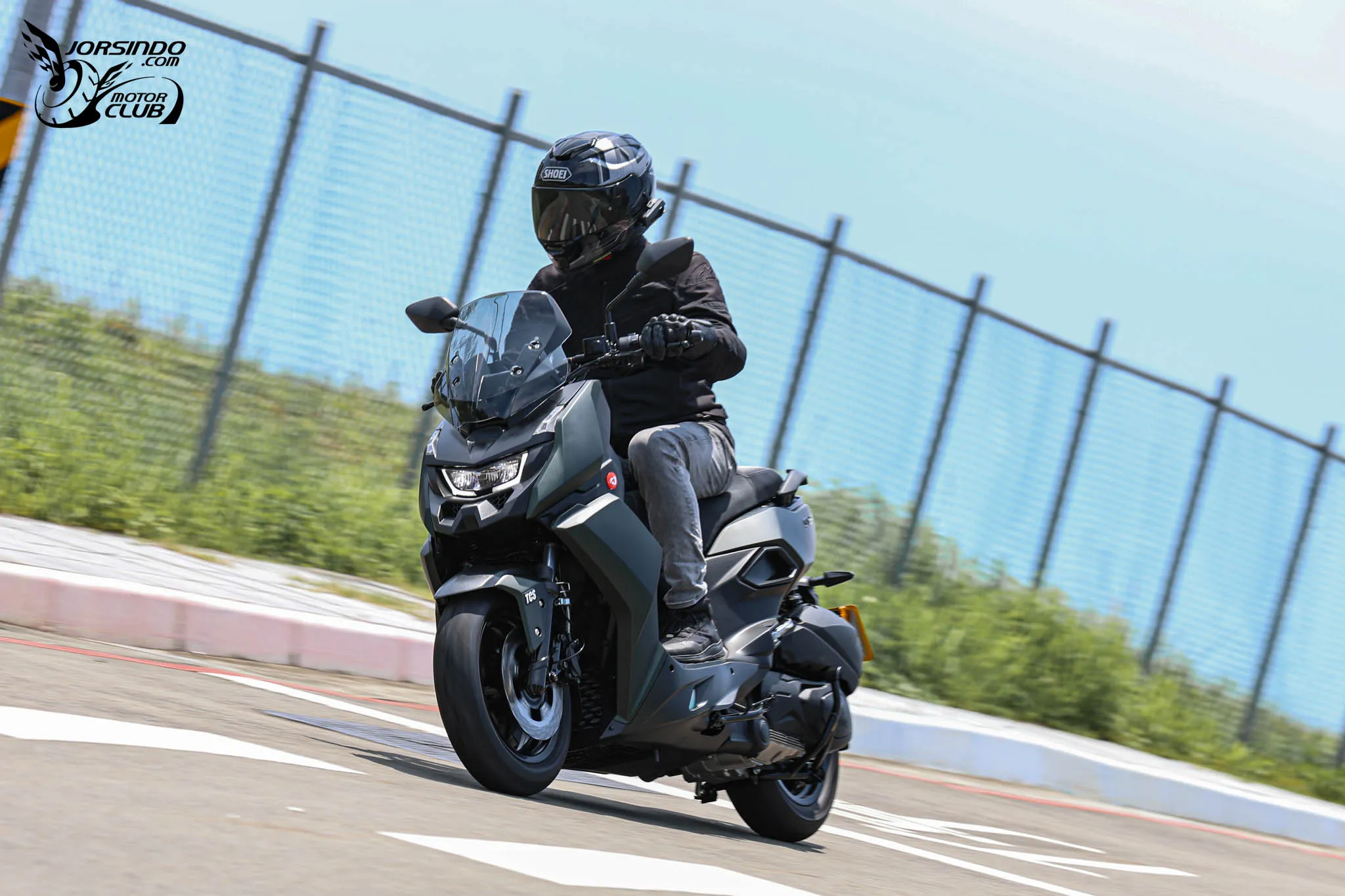 [新車試駕] 156,800 元！宏佳騰 STR X 黃牌速克達正式發表7776|小老婆汽機車資訊網
