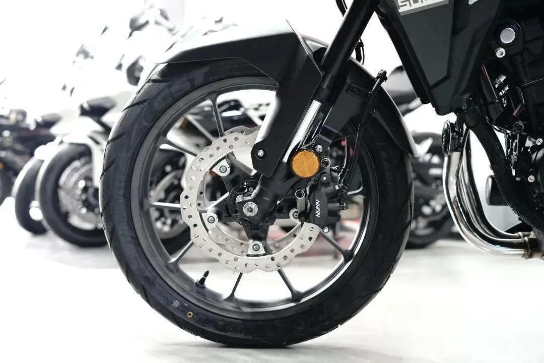 [大陆车讯] 中排量ADV中的两位“老大哥”，贝纳利TRK552和本田NX500...7427|小老婆汽機車資訊網