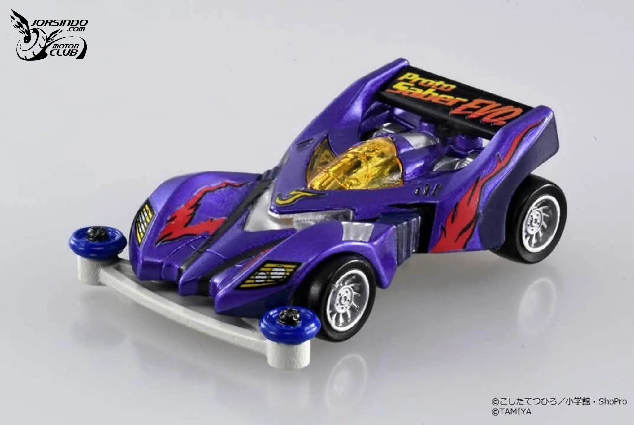 一台 44 萬元日幣的四驅車！爆走兄弟 x 18K 金飾 30 週年情懷登場8614|小老婆汽機車資訊網