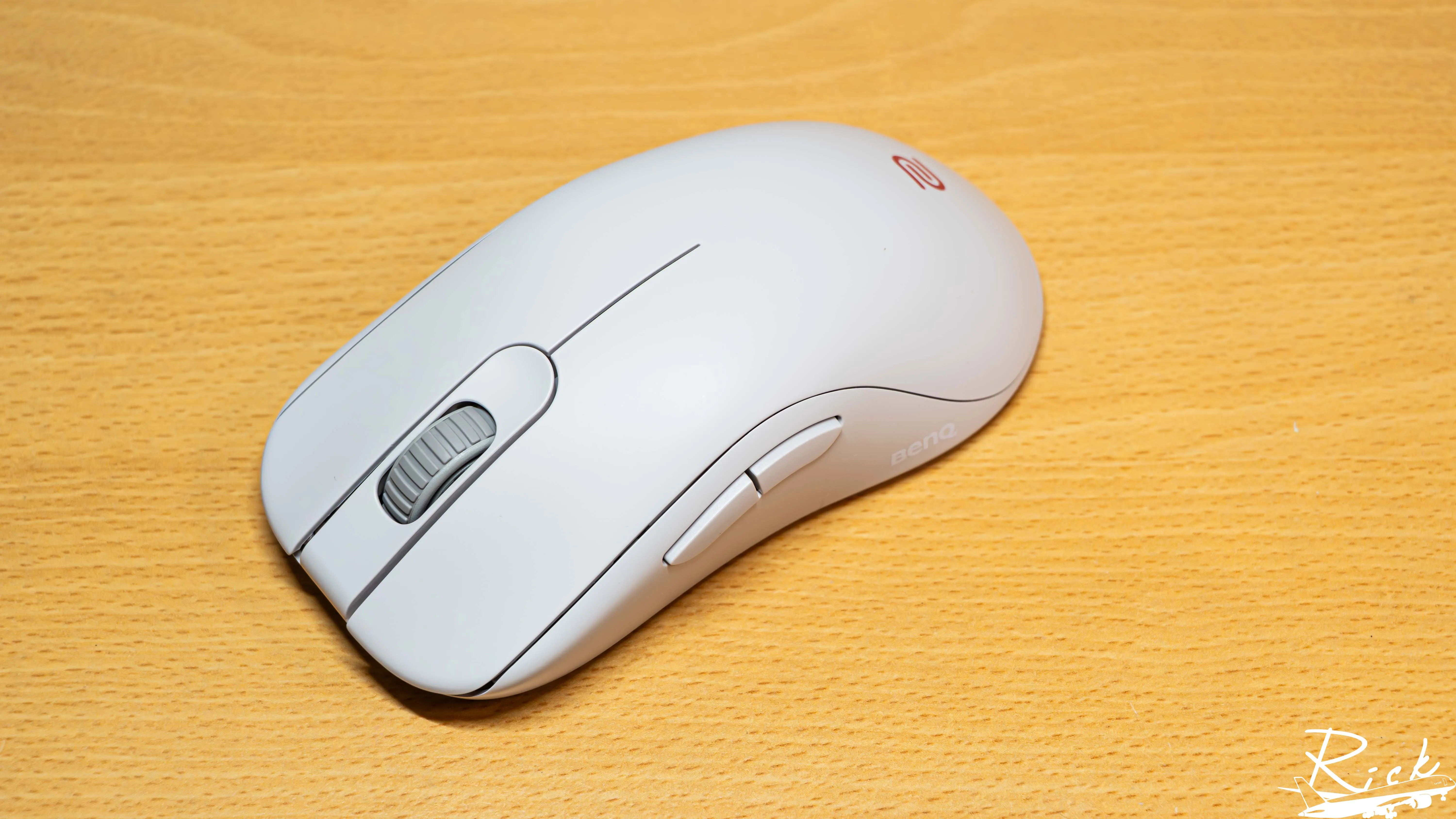 【開箱】ZOWIE全新塗層與配色嘗試 | ZOWIE FK1-DW &amp; ZOWIE ZA12-DW2846|小老婆汽機車資訊網