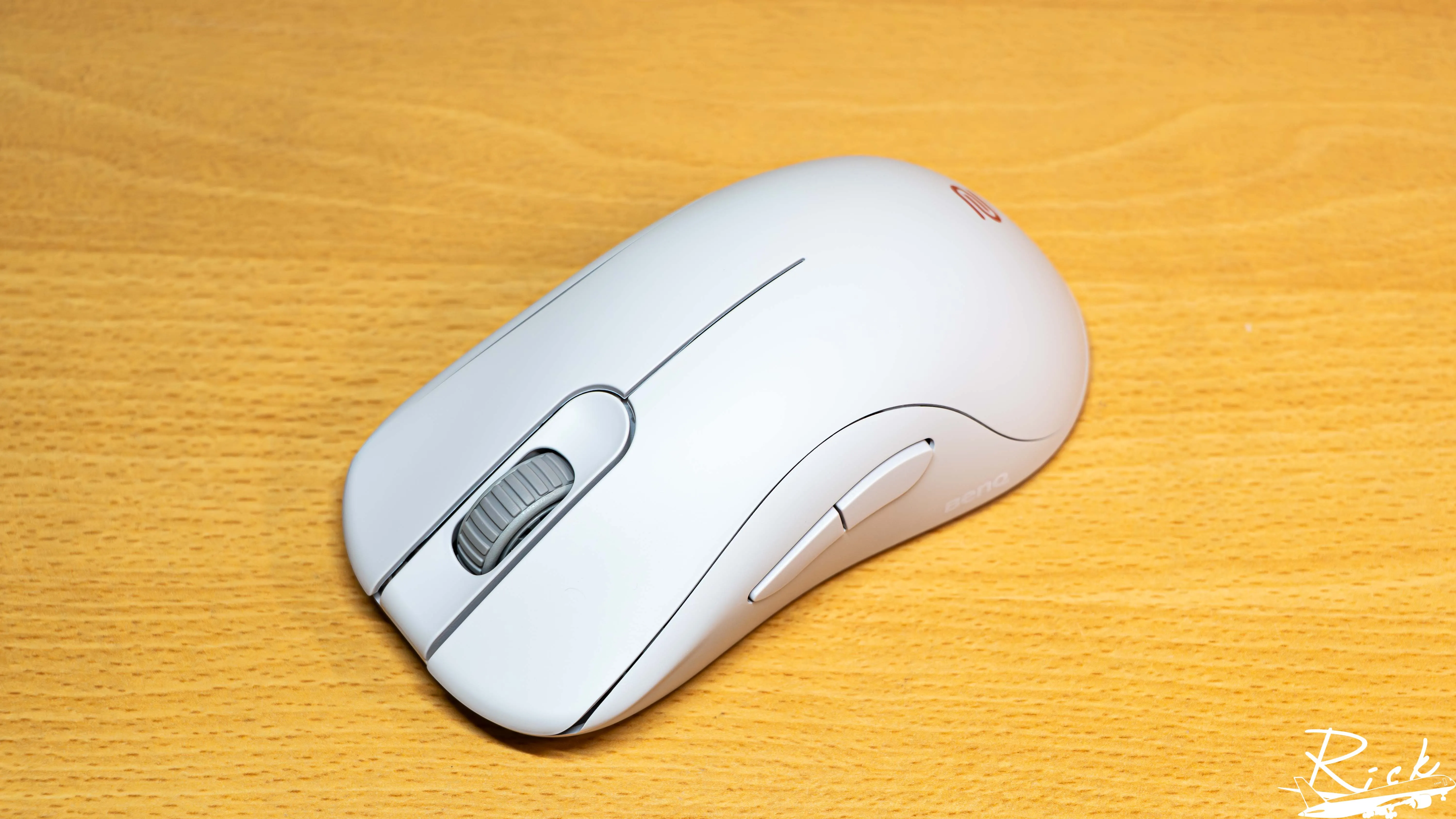 【開箱】ZOWIE全新塗層與配色嘗試 | ZOWIE FK1-DW &amp; ZOWIE ZA12-DW217|小老婆汽機車資訊網
