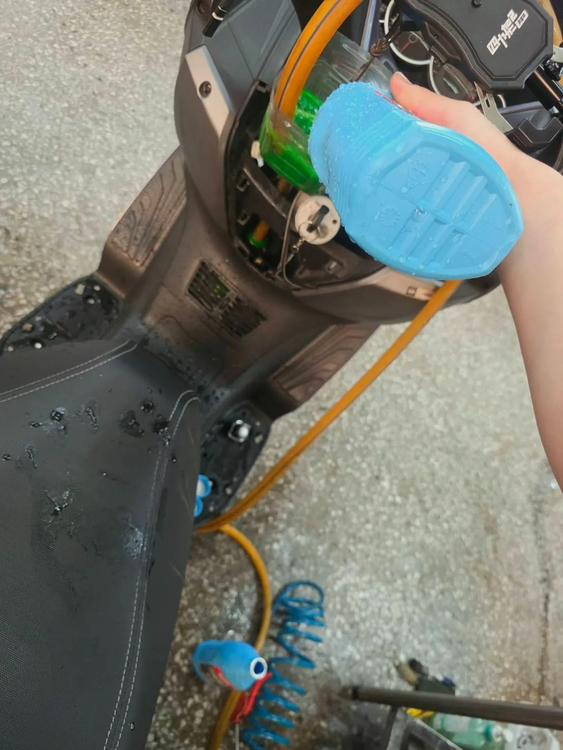 SYM GTS300i 水泵漏水維修紀錄 &amp; 傳動整理9373|小老婆汽機車資訊網